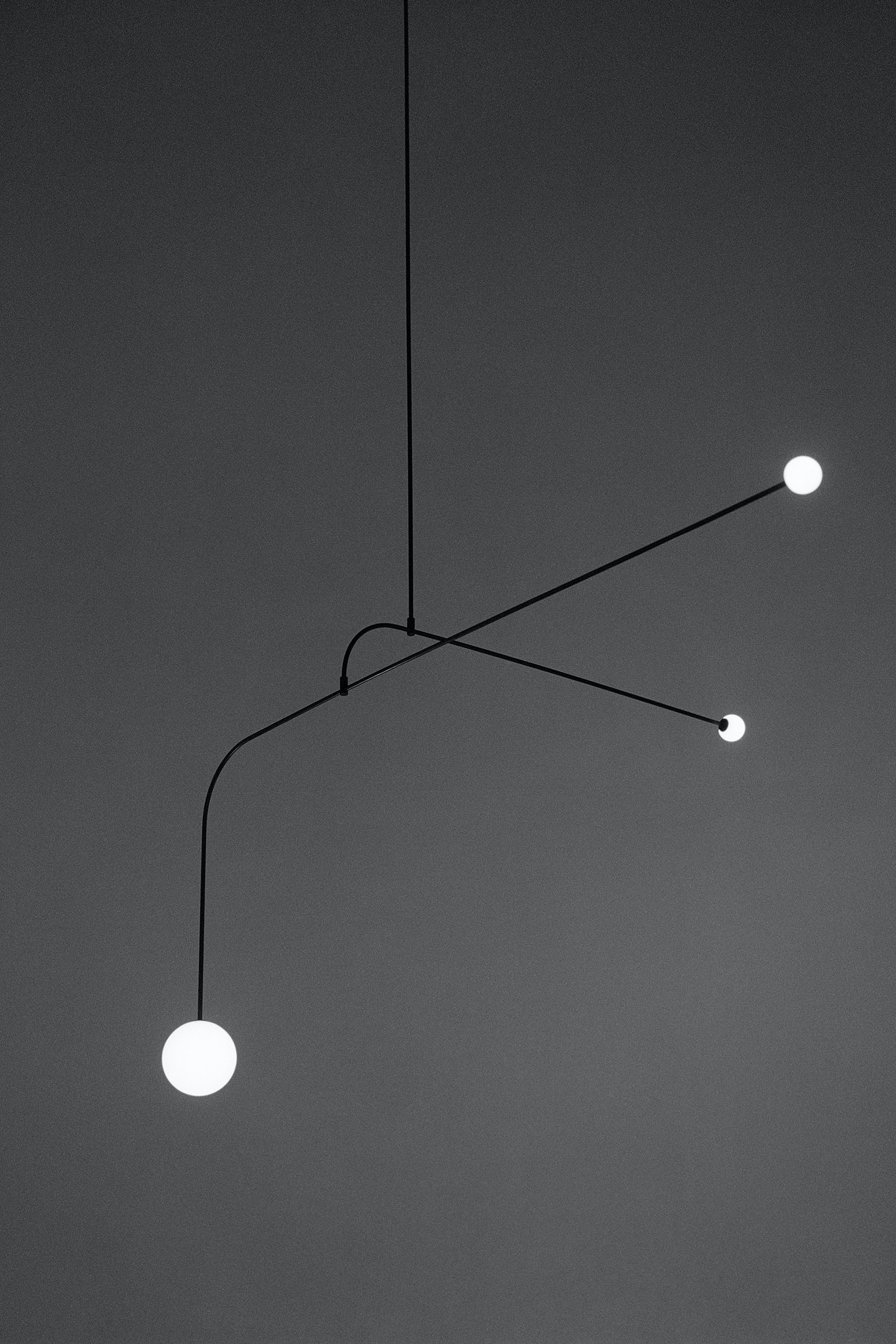 Mobile Chandelier - Blowlighting