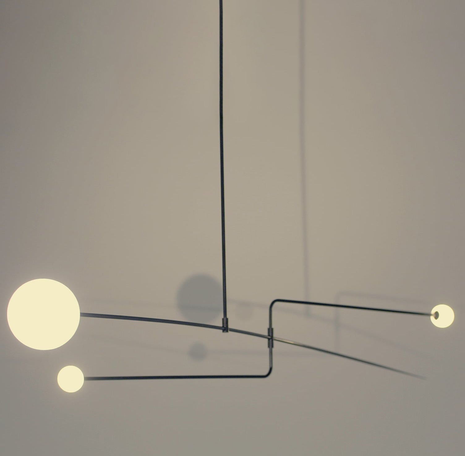 Mobile Chandelier - Blowlighting