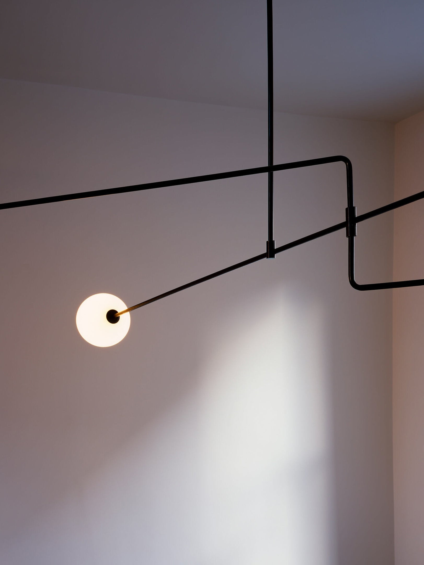 Mobile Chandelier - Blowlighting
