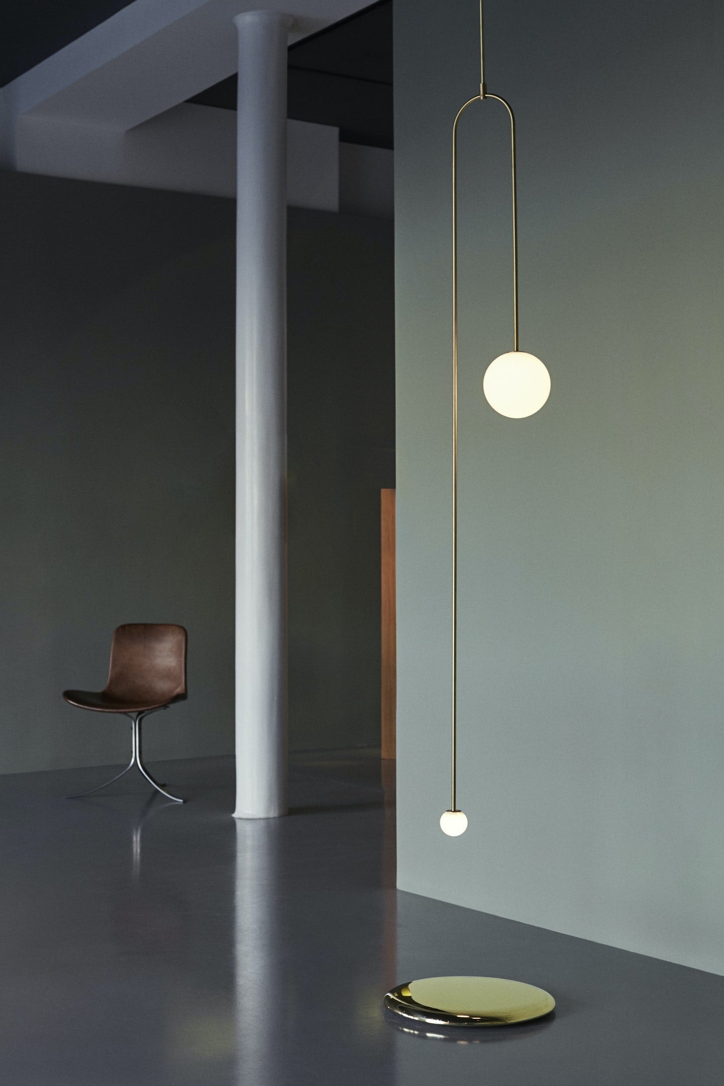 Mobile Chandelier - Blowlighting