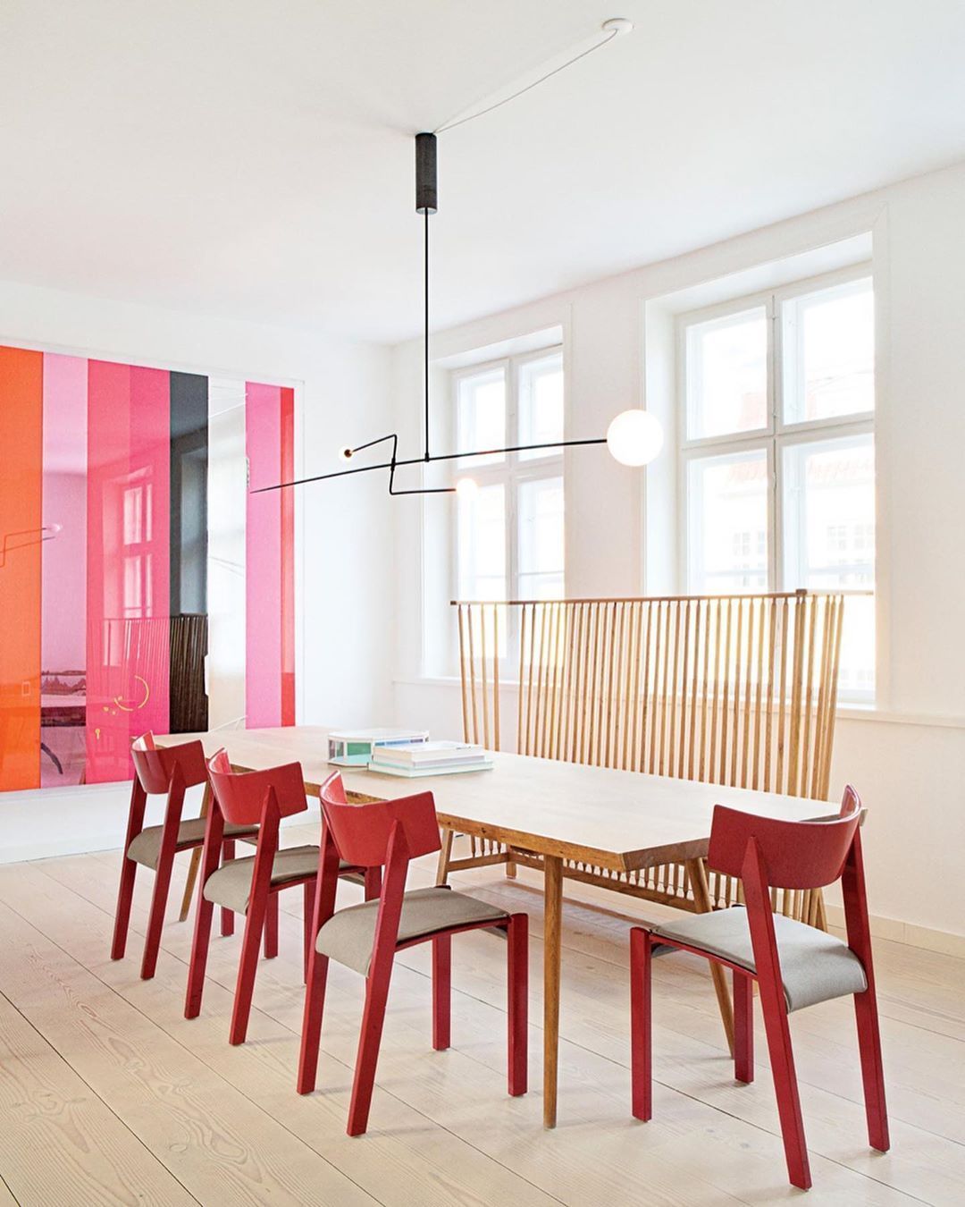 Mobile Chandelier - Blowlighting
