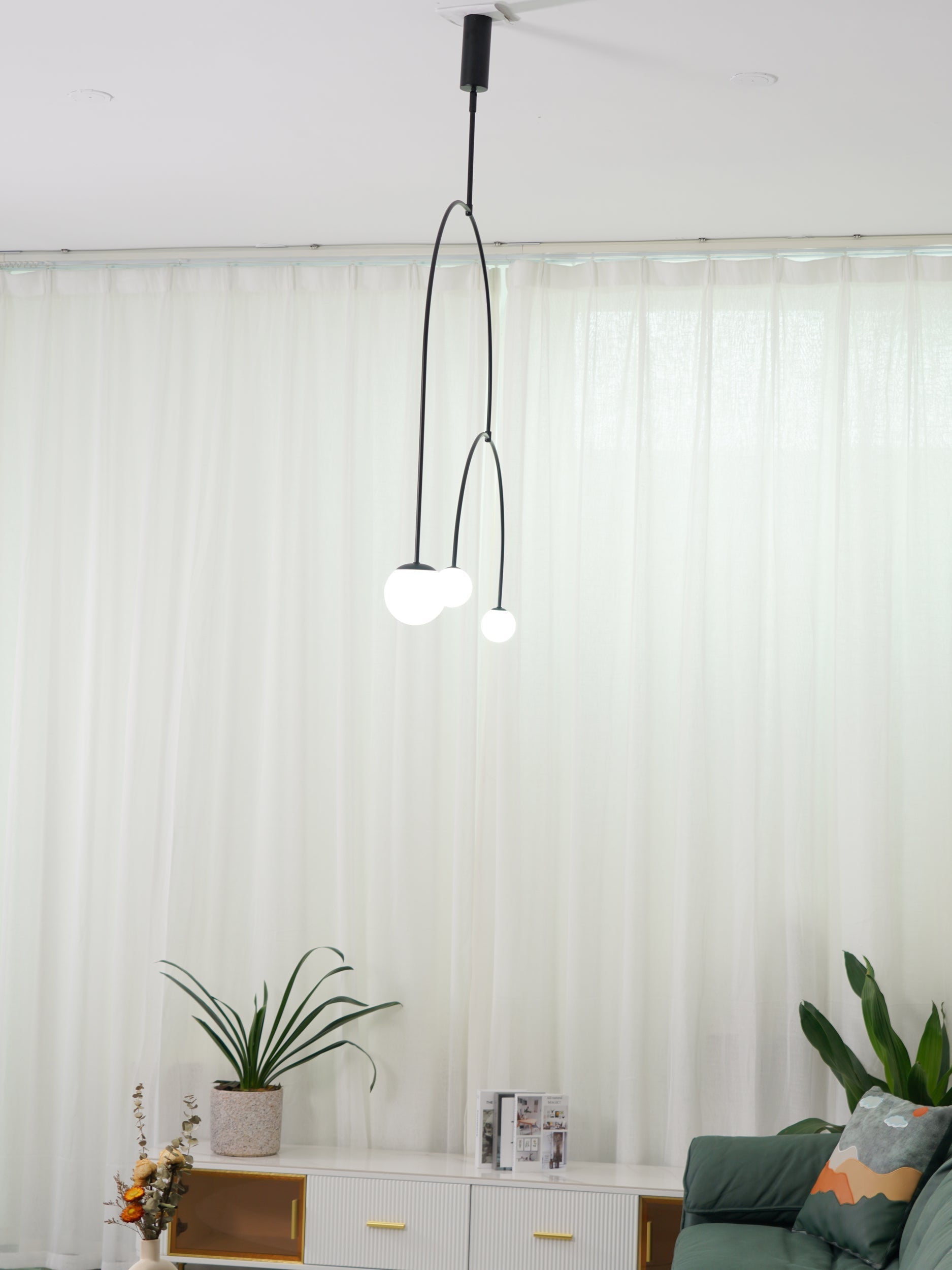 Mobile Chandelier - Blowlighting
