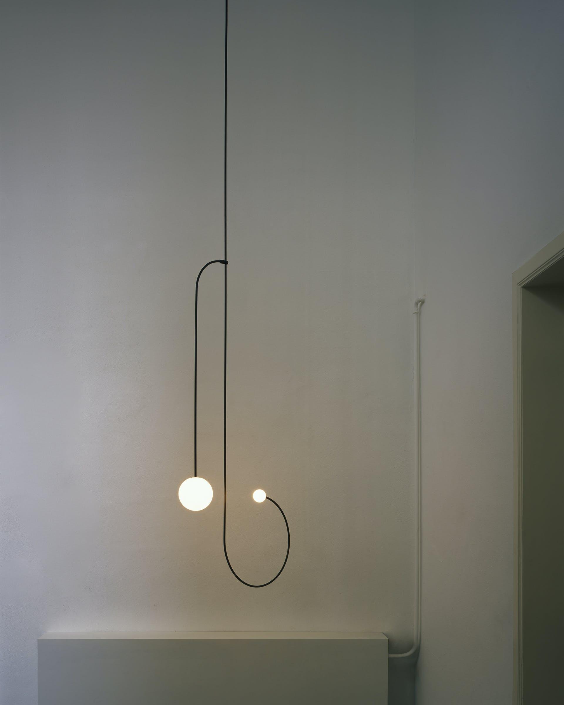 Mobile Chandelier - Blowlighting