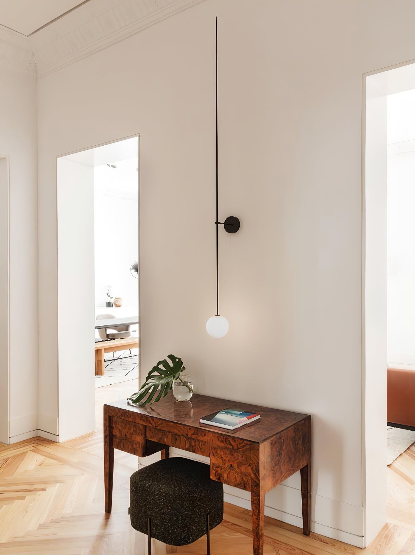 Mobile Wall Lamp - Blowlighting