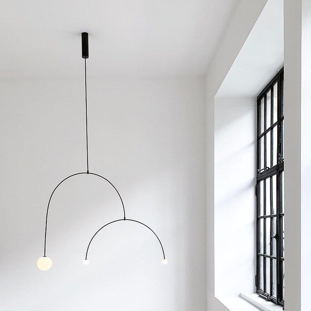 Mobile Chandelier - Blowlighting