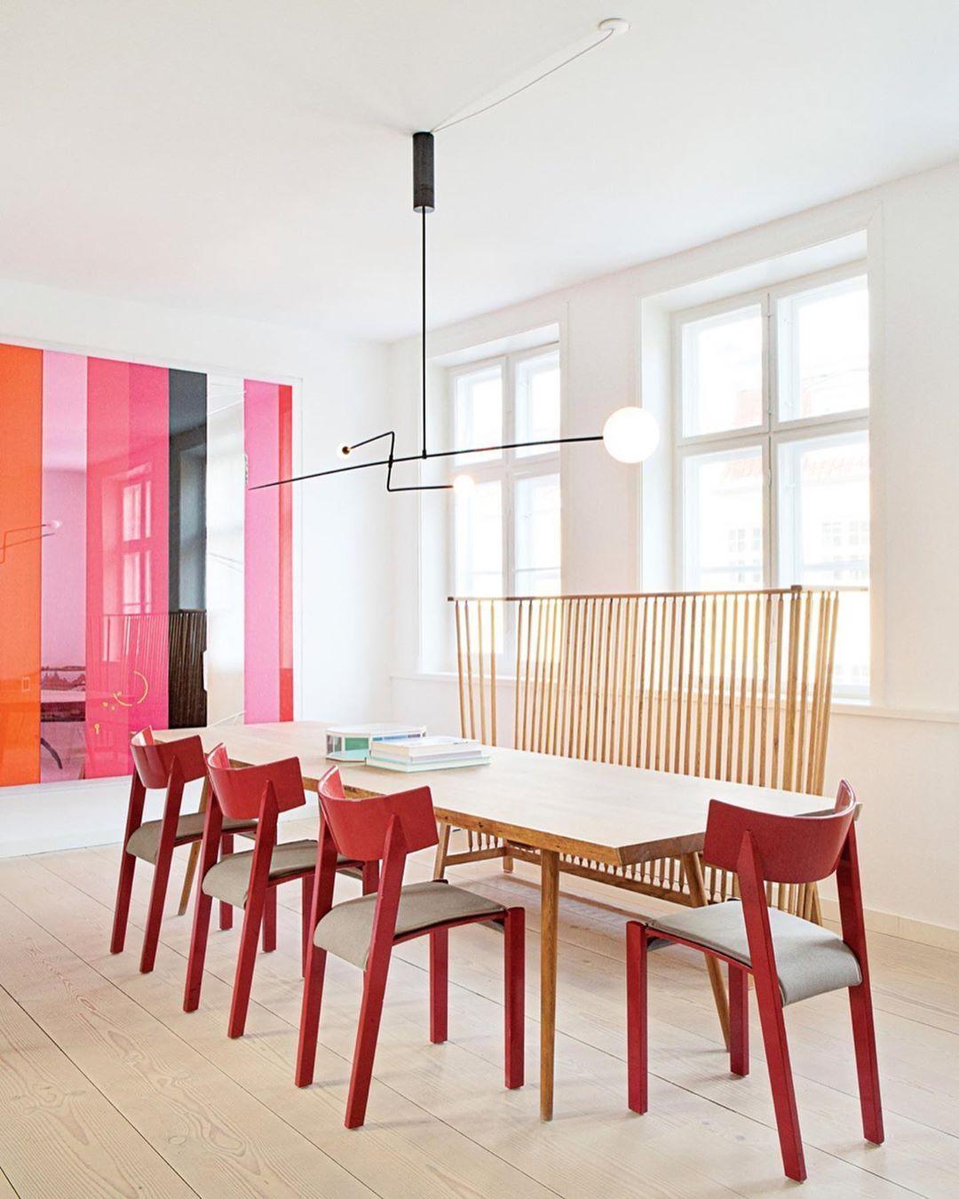 Mobile Chandelier - Blowlighting