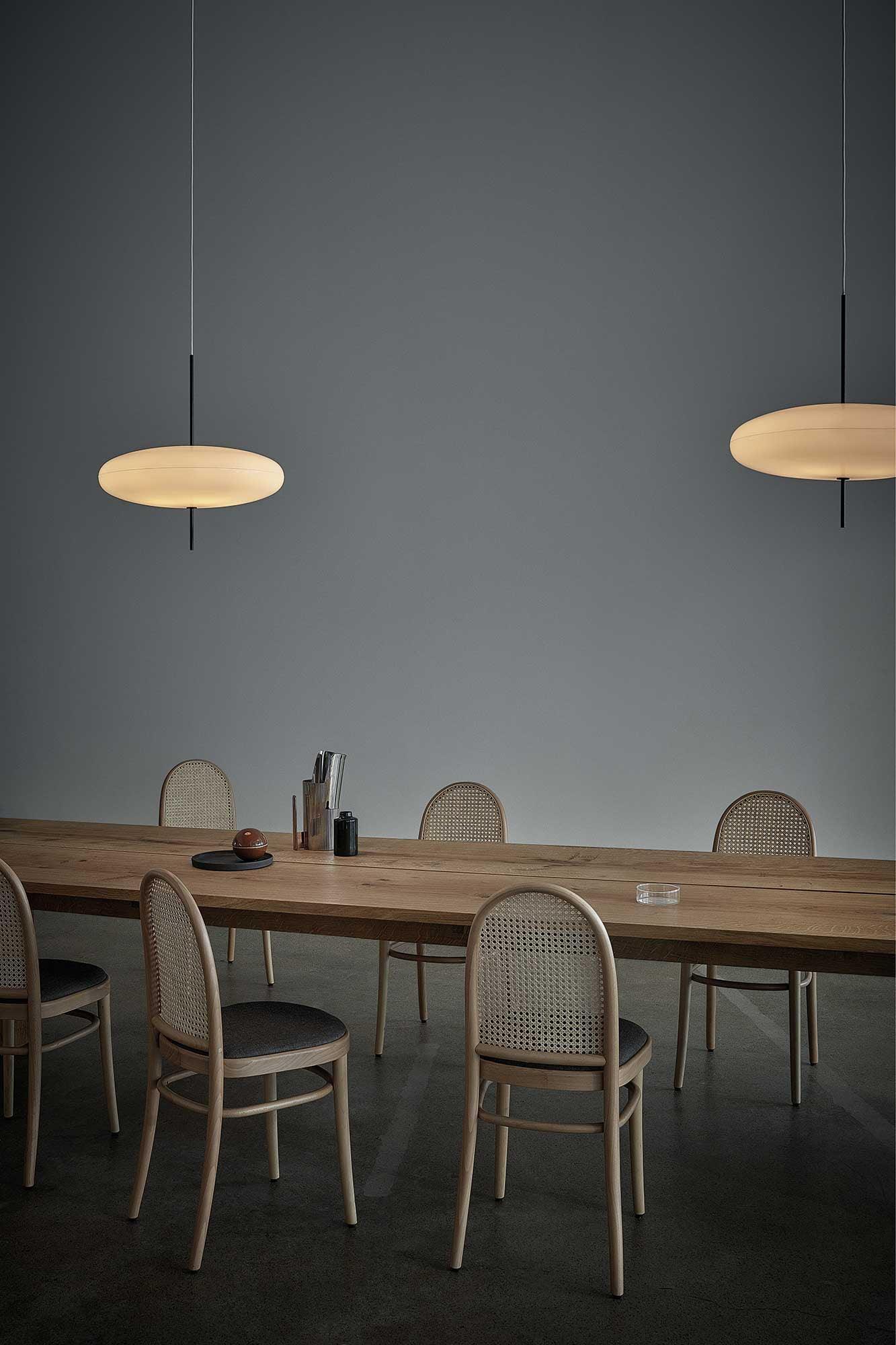 Model 2065 Pendant Lamp - Blowlighting
