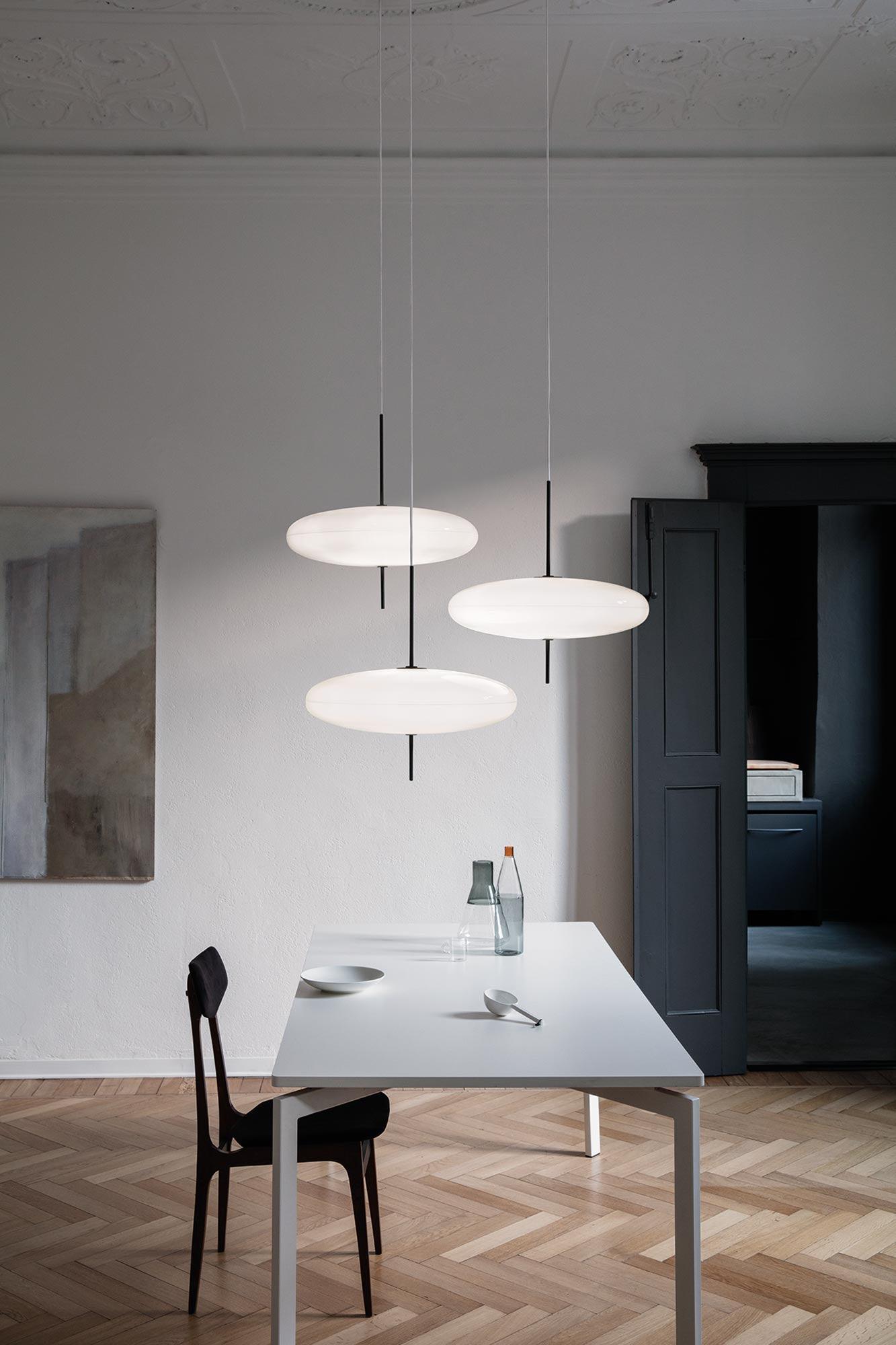 Model 2065 Pendant Lamp - Blowlighting