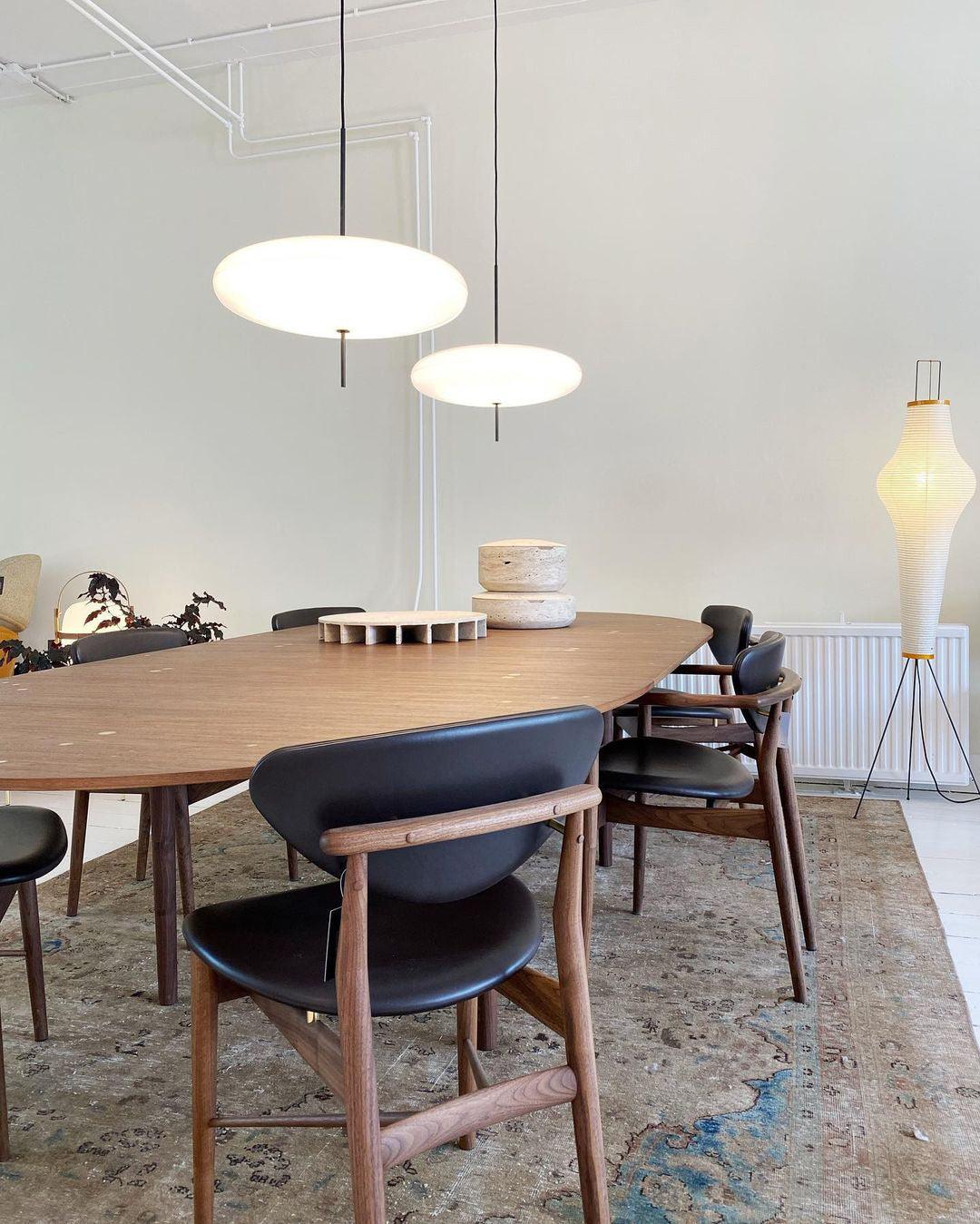 Model 2065 Pendant Lamp - Blowlighting