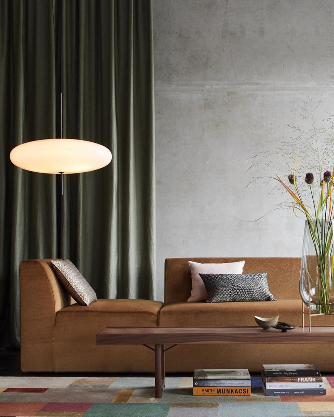 Model 2065 Pendant Lamp - Blowlighting