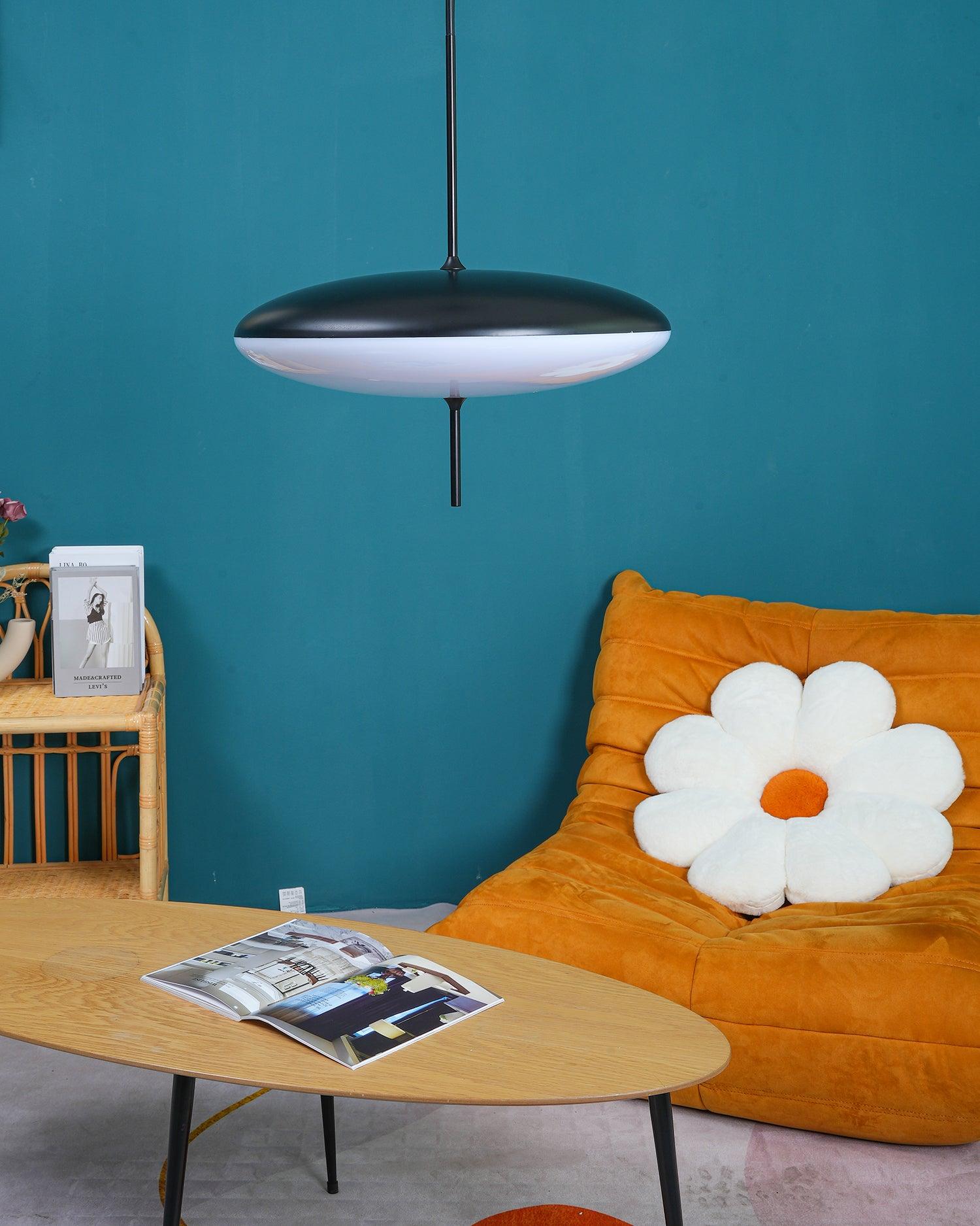 Model 2065 Pendant Lamp - Blowlighting