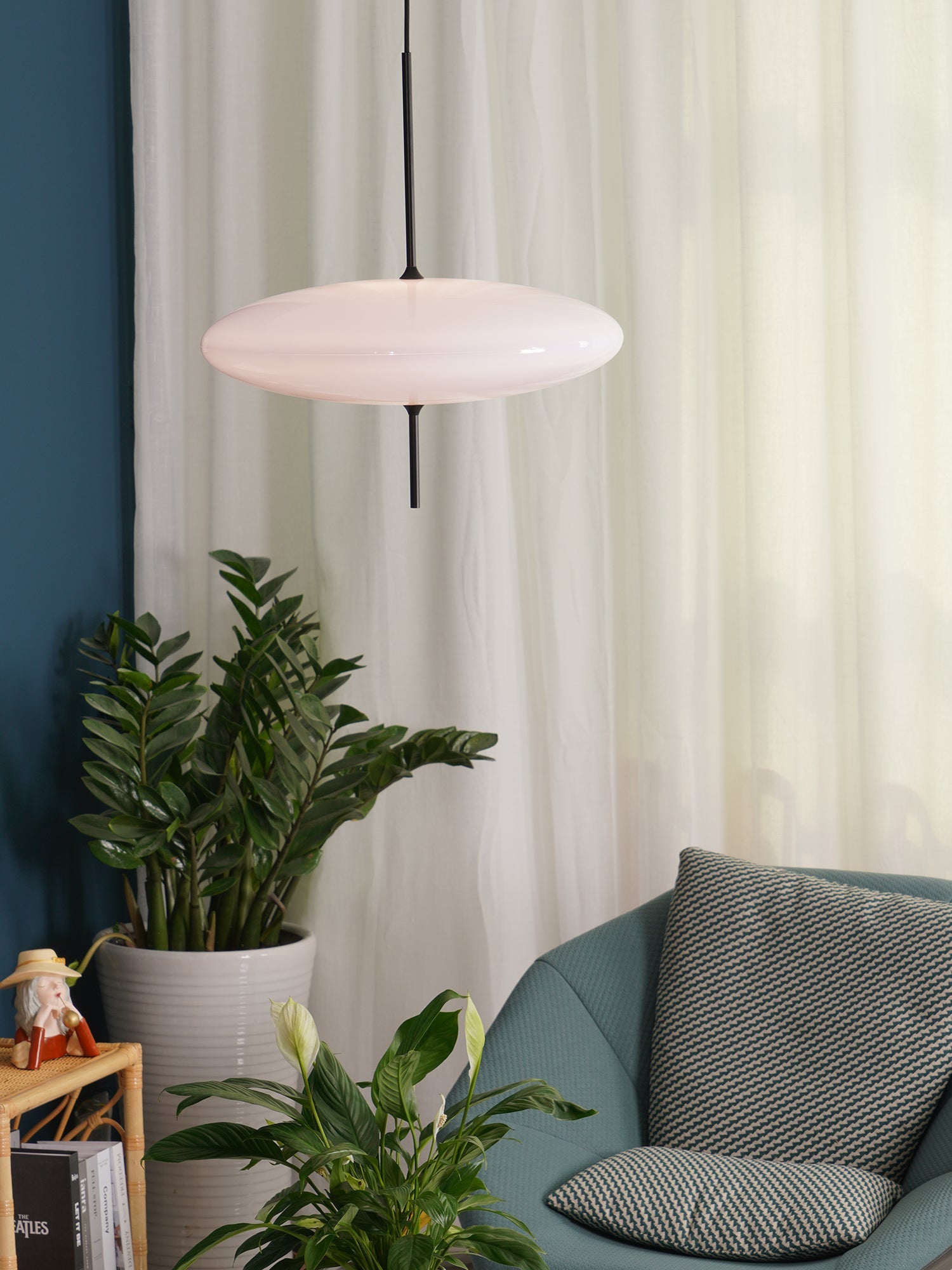 Model 2065 Pendant Lamp - Blowlighting