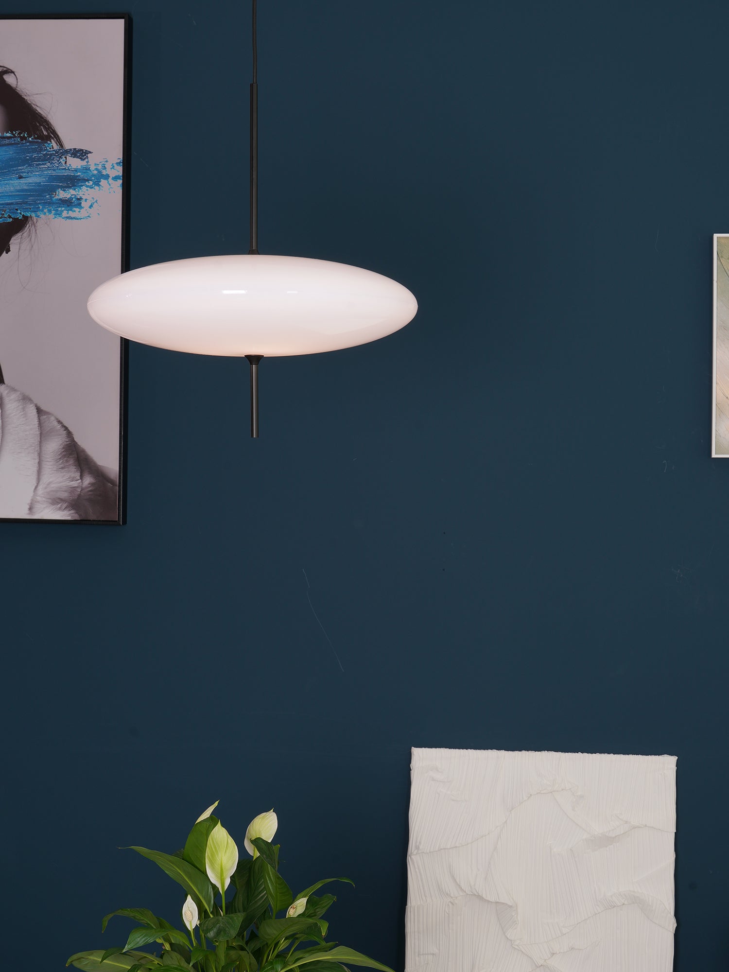 Model 2065 Pendant Lamp - Blowlighting