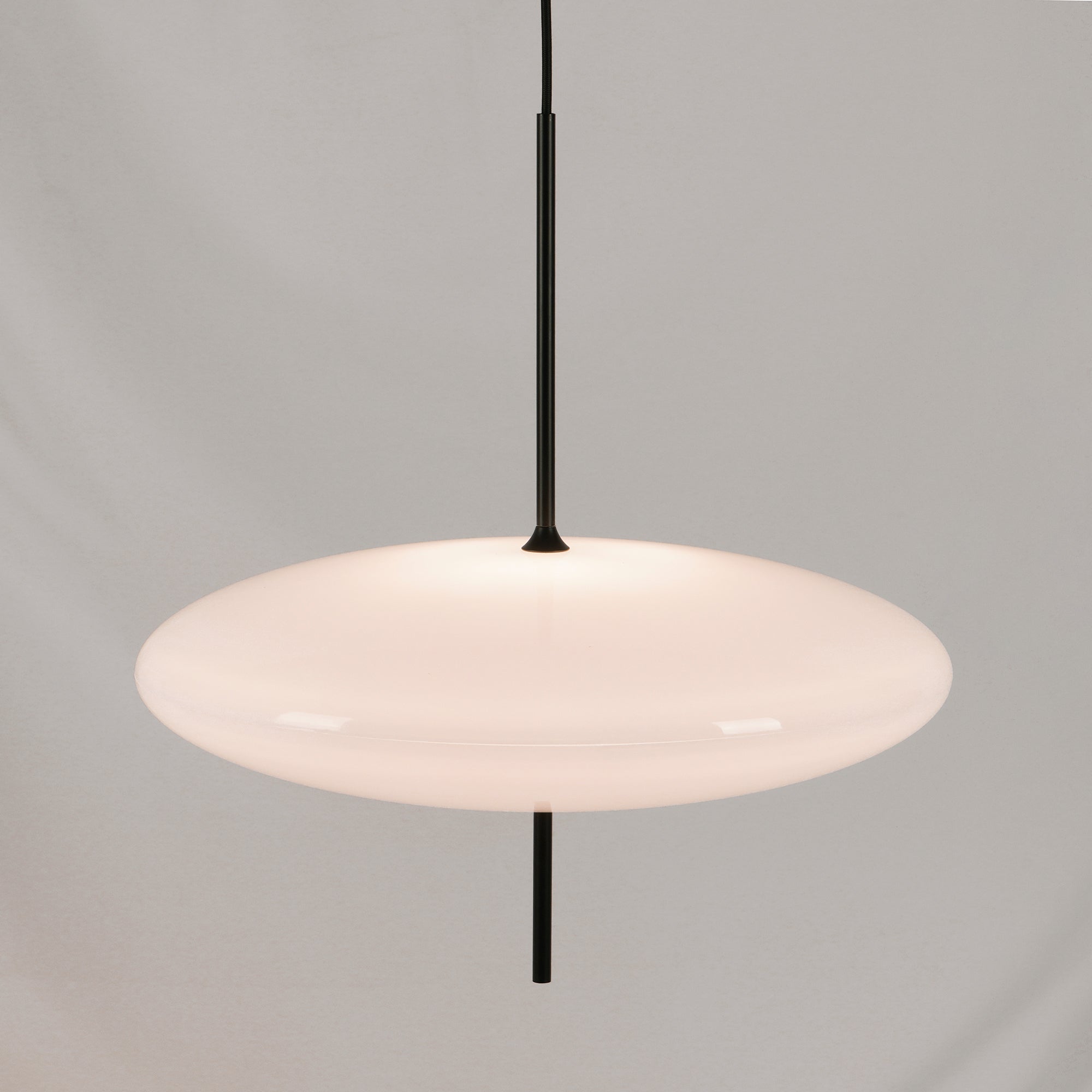 Model 2065 Pendant Lamp - Blowlighting