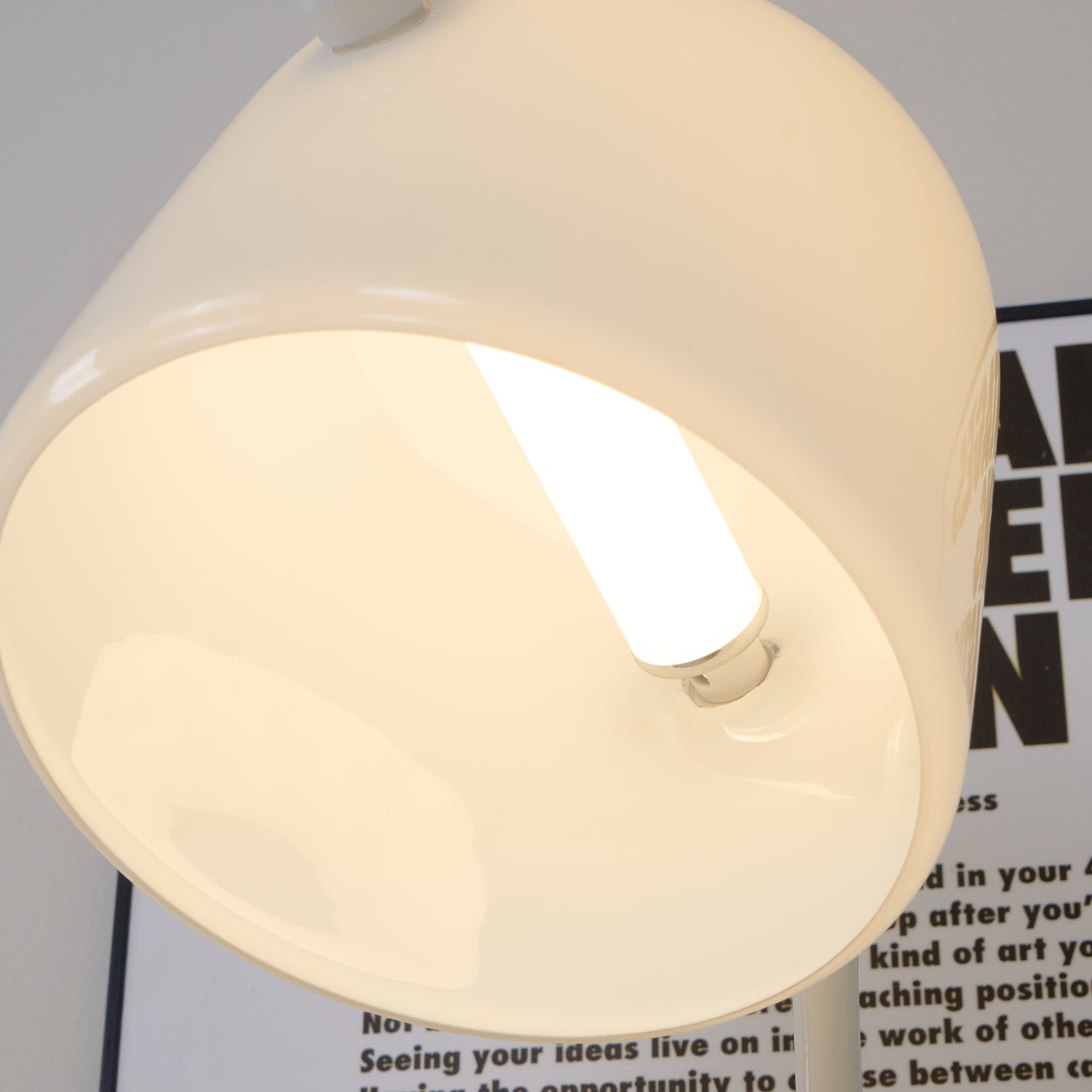 Penumbra Table Light - Blowlighting