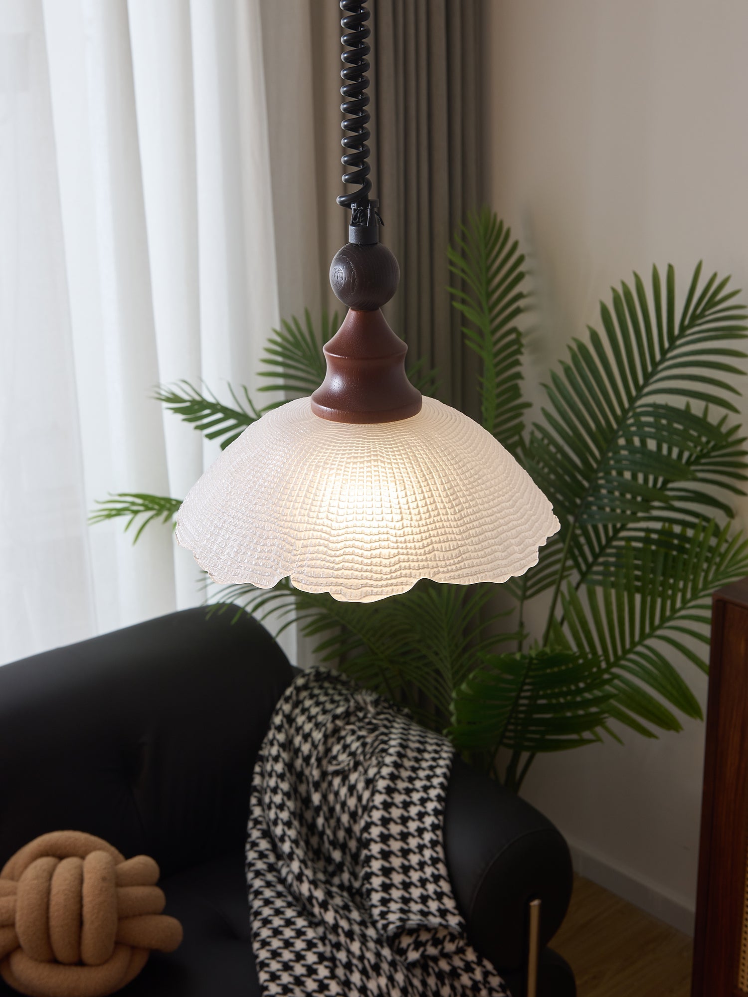 Monet Pendant Lamp - Blowlighting