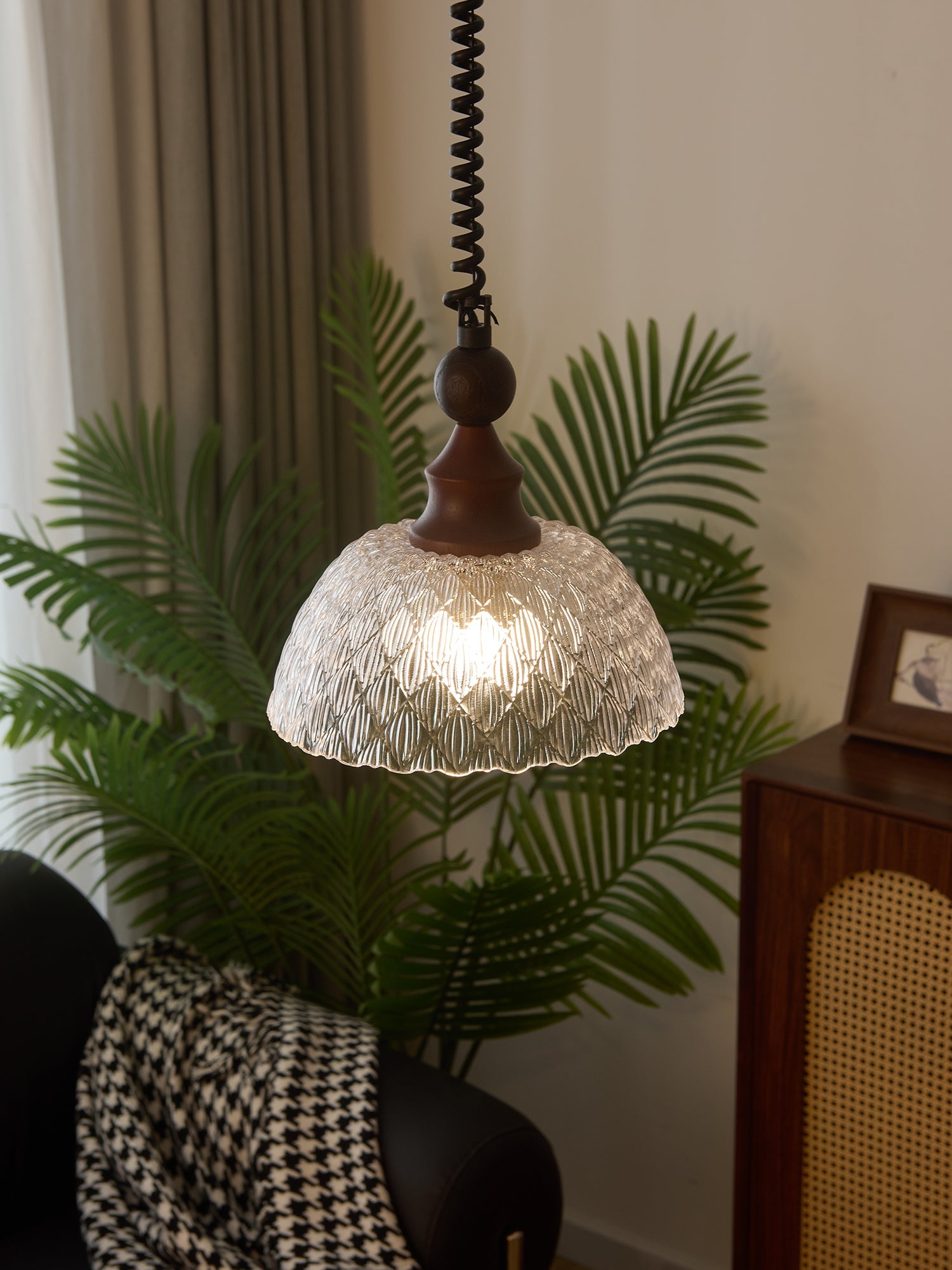 Monet Pendant Lamp - Blowlighting