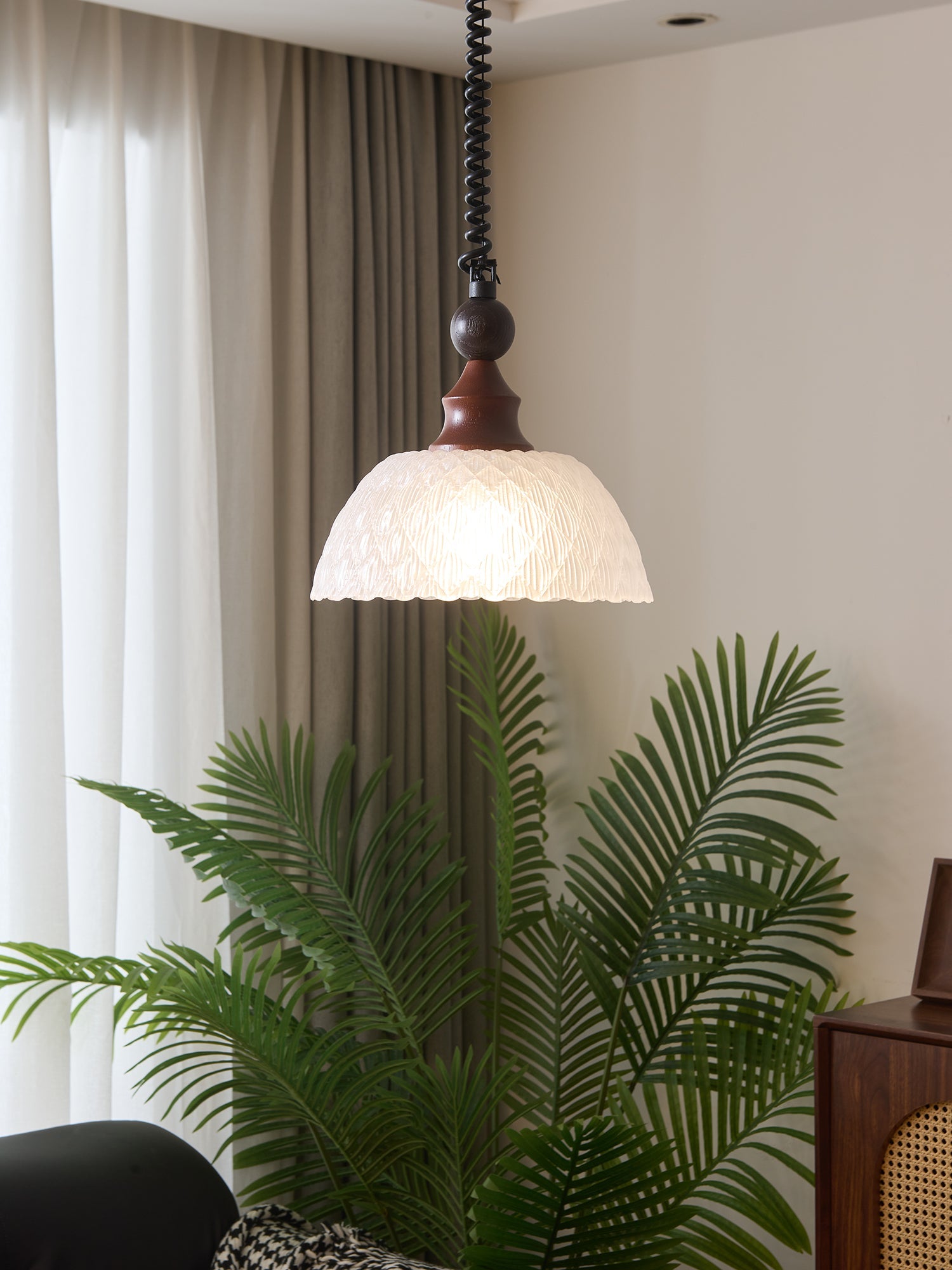 Monet Pendant Lamp - Blowlighting