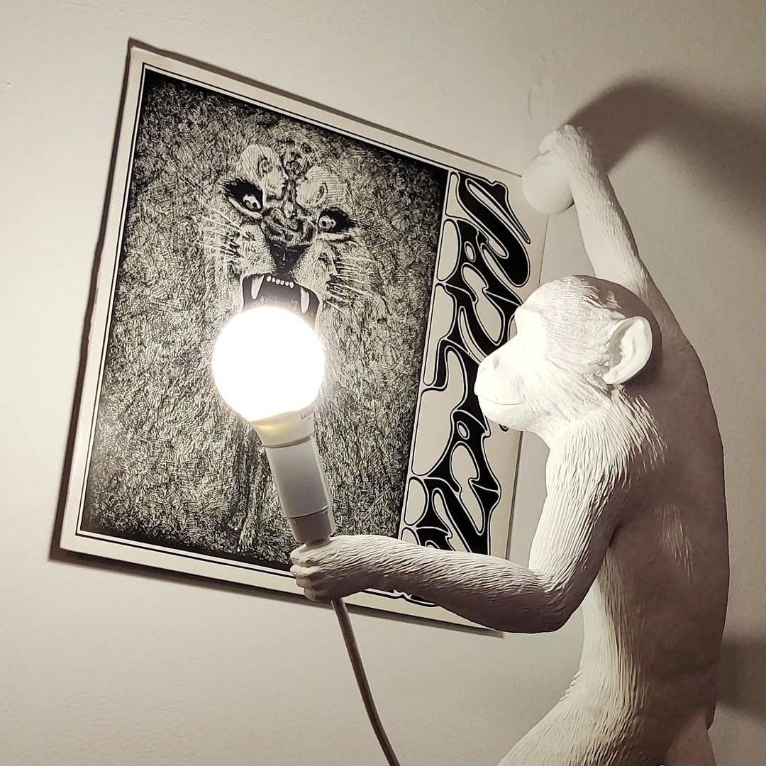 Monkey Wall Lamp - Blowlighting