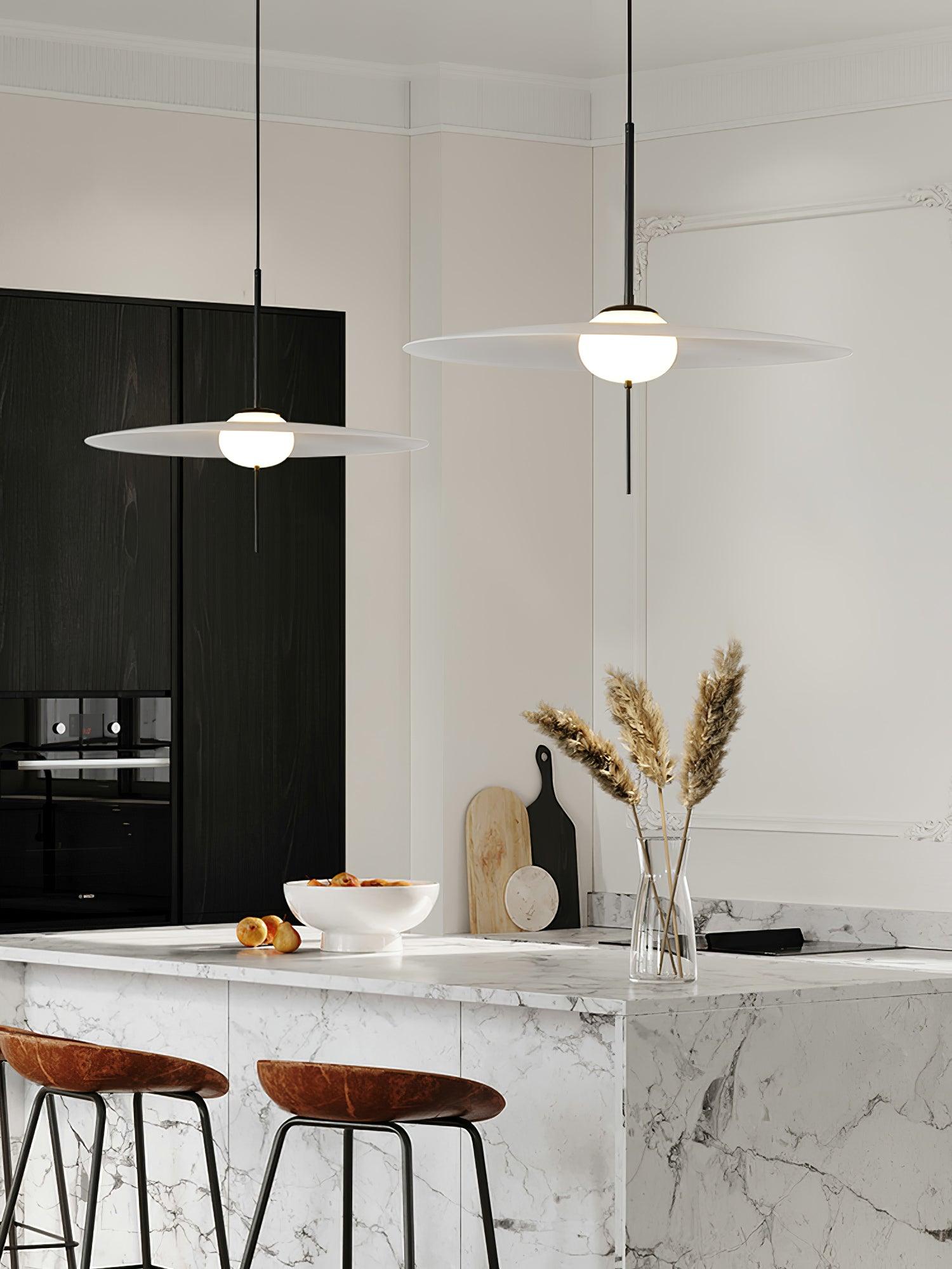 Astris Pendant Lamp - Blowlighting