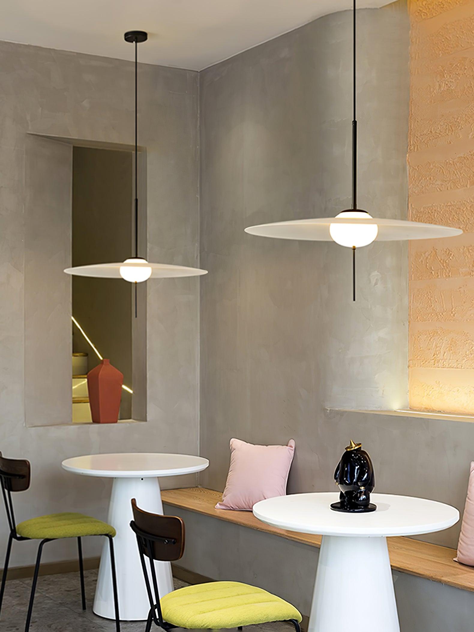 Astris Pendant Lamp - Blowlighting