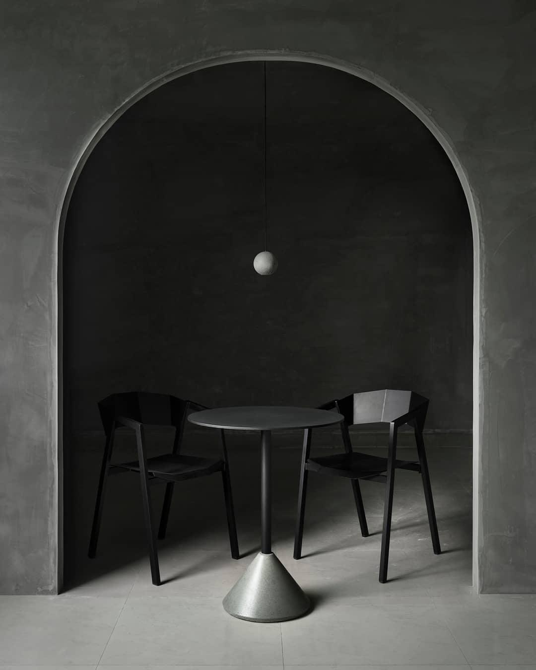 Moon Concrete Pendant Lamp - Blowlighting
