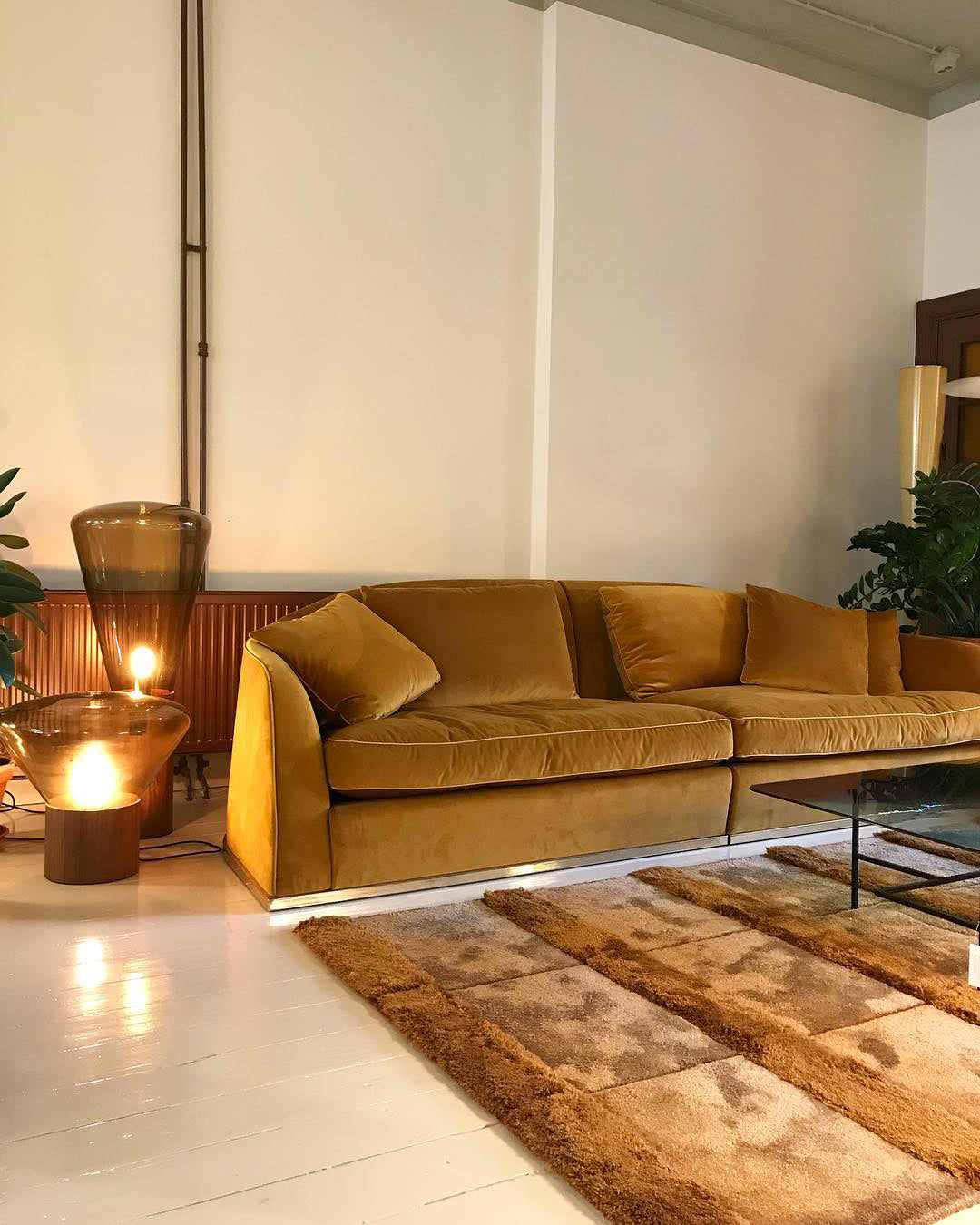 Bois Table Lamp - Blowlighting