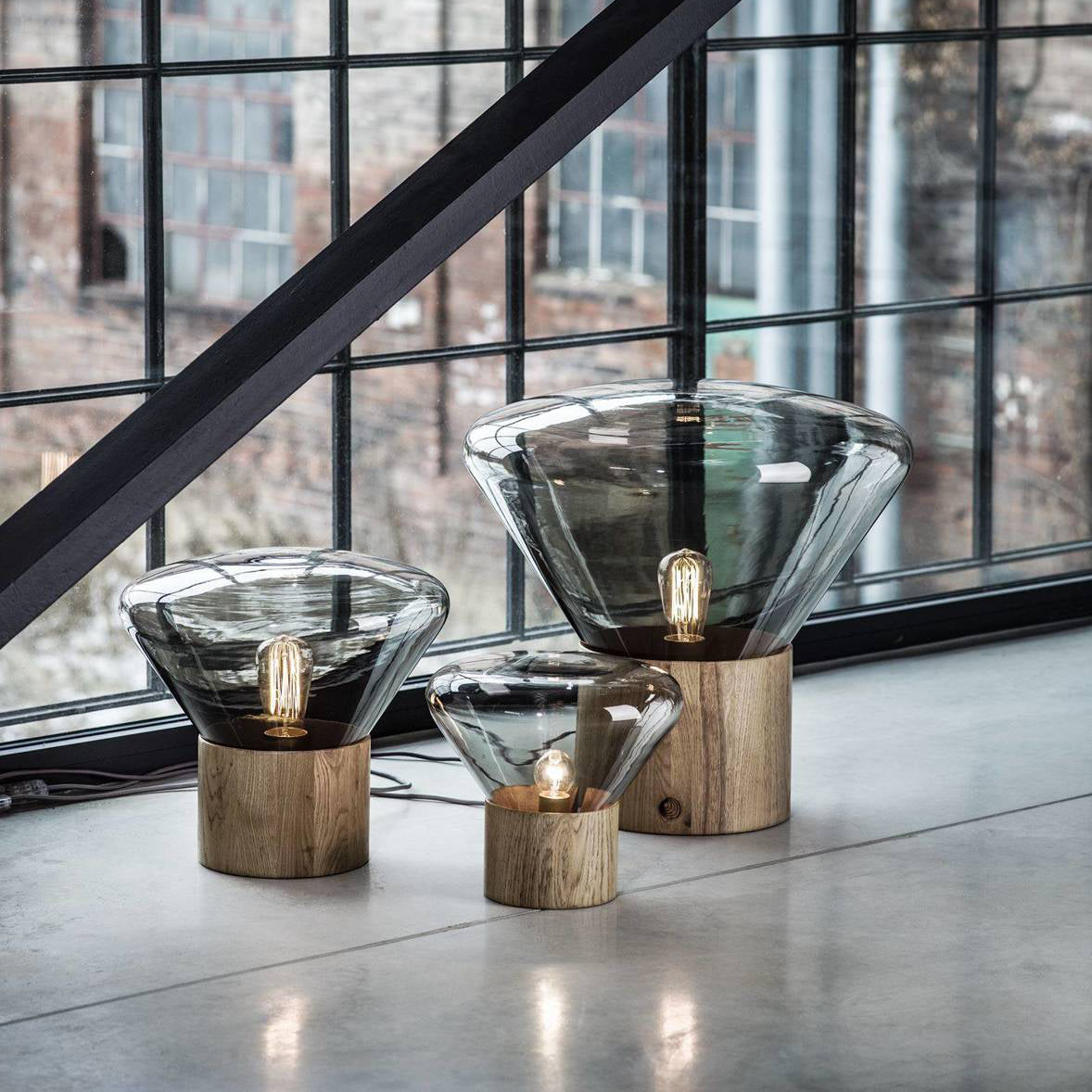 Bois Table Lamp - Blowlighting