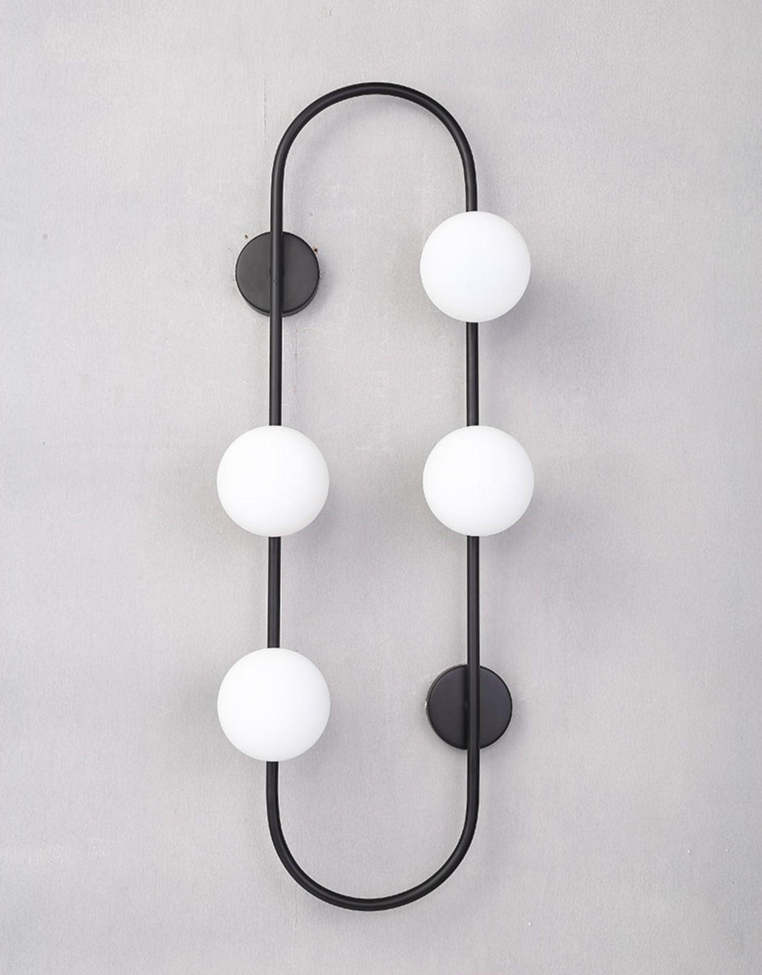 Buch Wall Lamp - Blowlighting