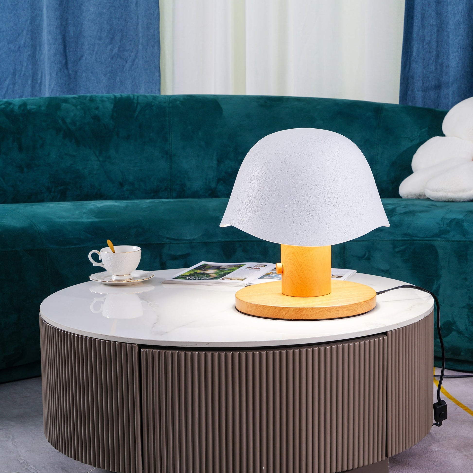Mushroom Inspired Table Lamp - Blowlighting