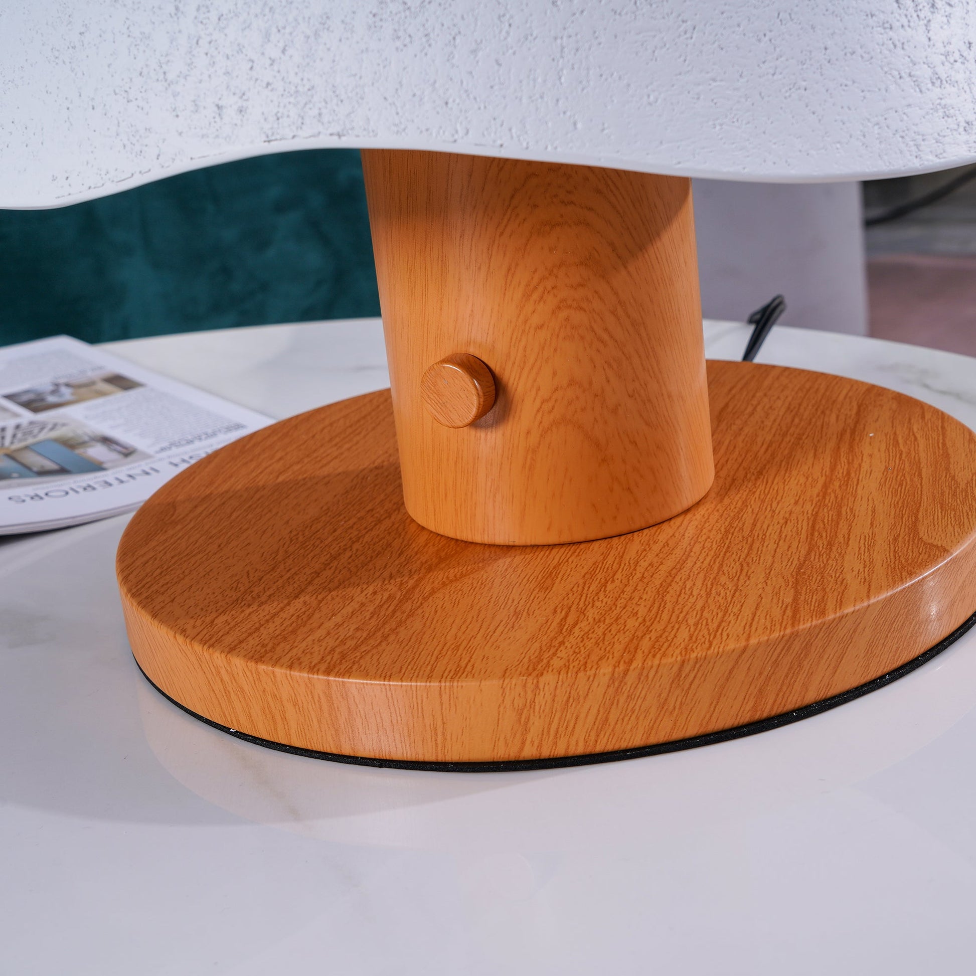 Mushroom Inspired Table Lamp - Blowlighting