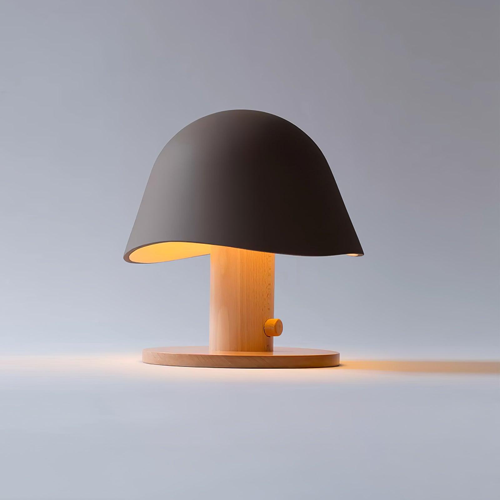 Mushroom Inspired Table Lamp - Blowlighting