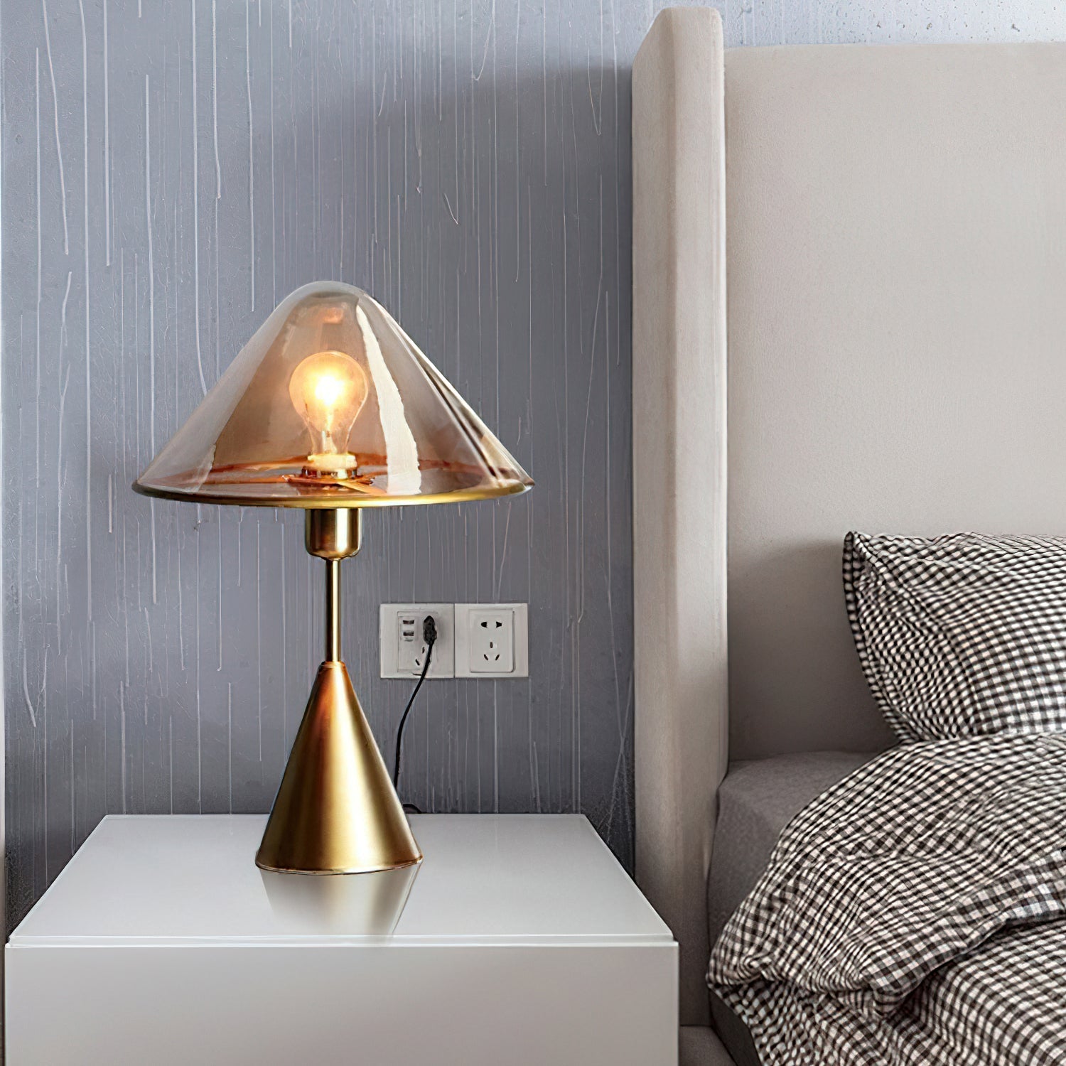 Mushroom Contemporary Metal Table Lamp - Blowlighting