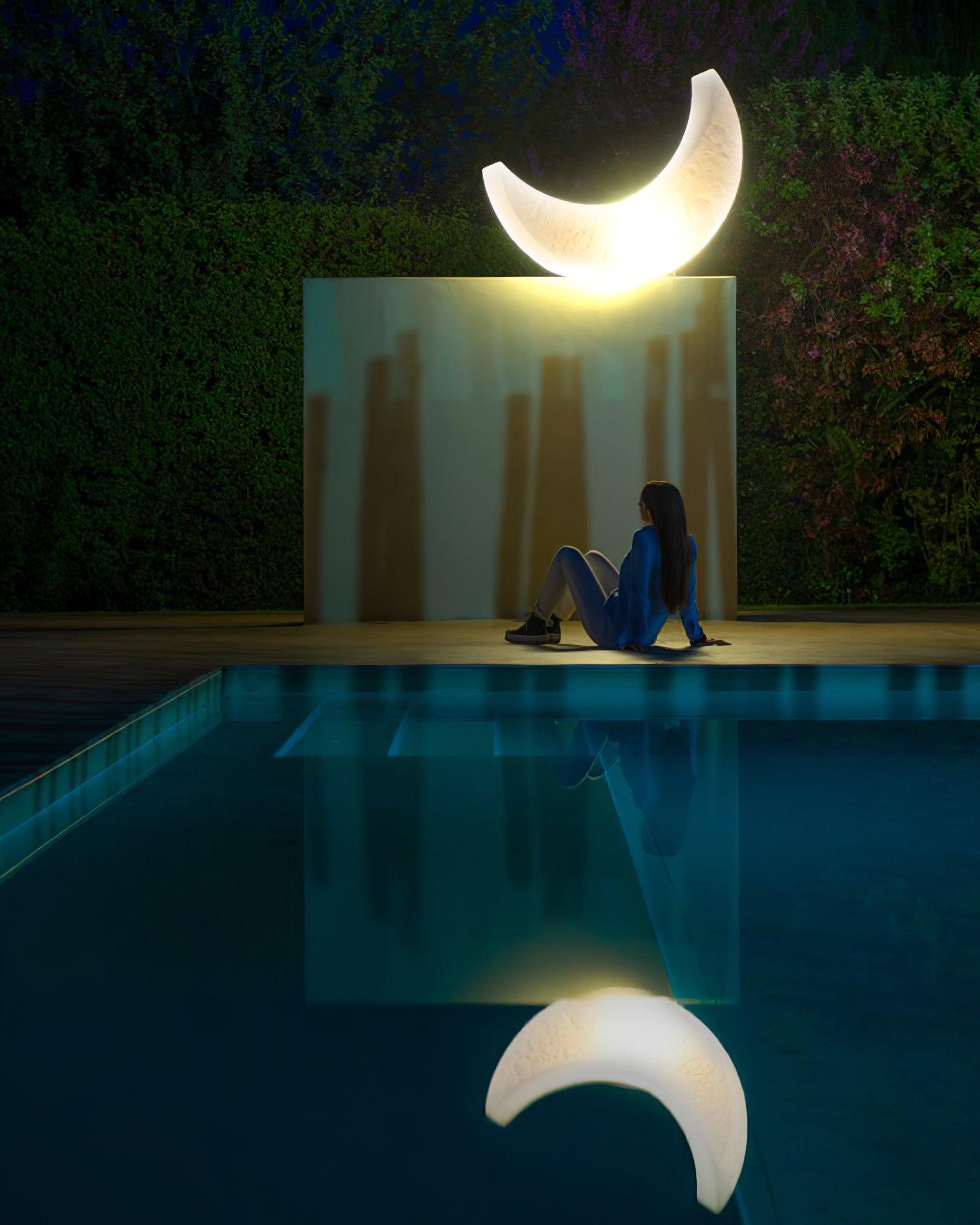My Moon Floor Lamp - Blowlighting