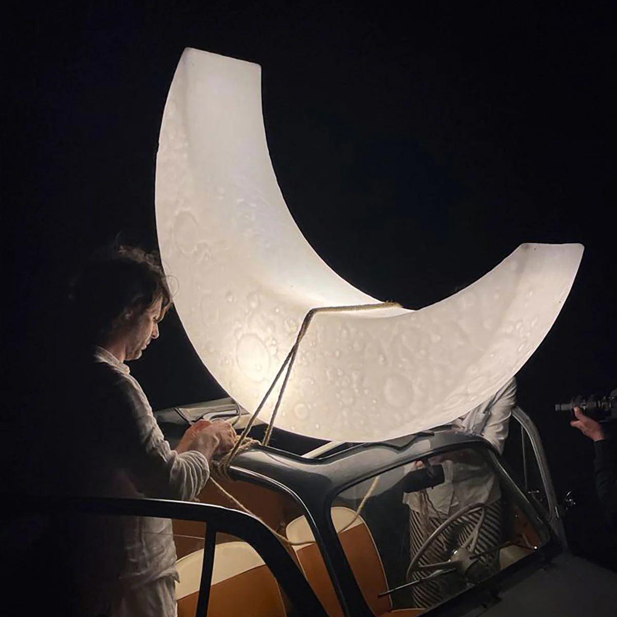 My Moon Floor Lamp - Blowlighting