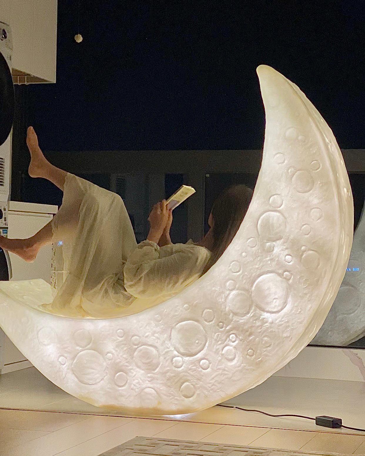 My Moon Floor Lamp - Blowlighting