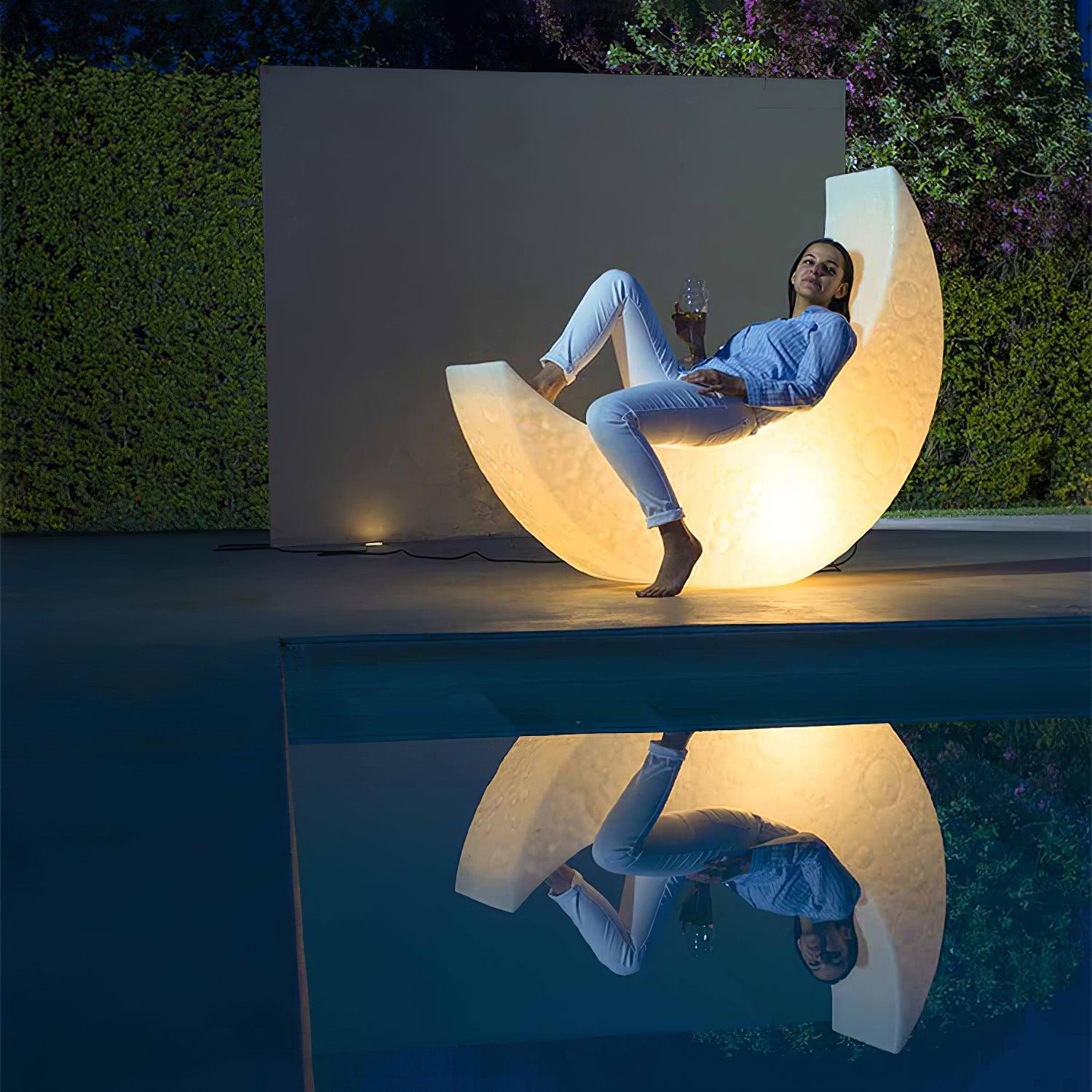 My Moon Floor Lamp - Blowlighting