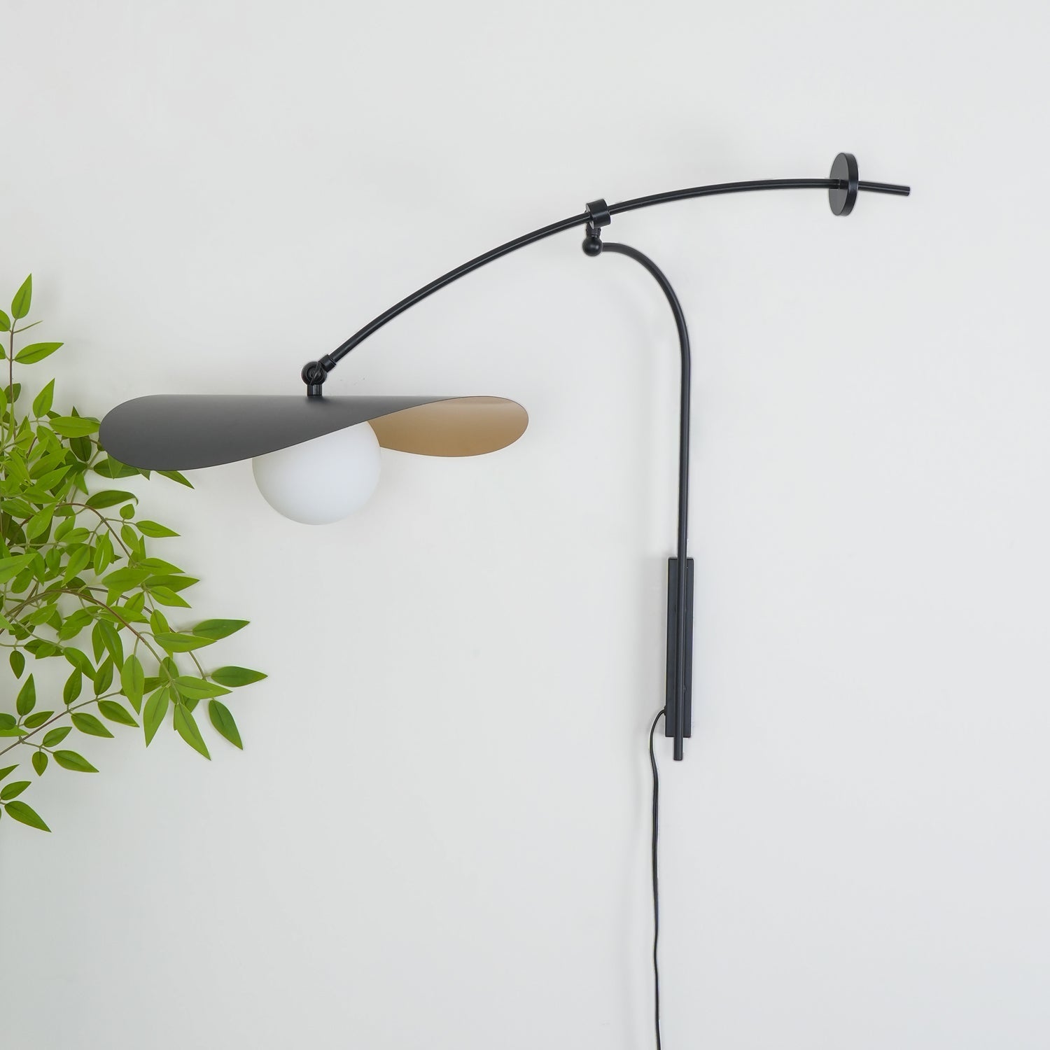 Myrna Wall Light - Blowlighting