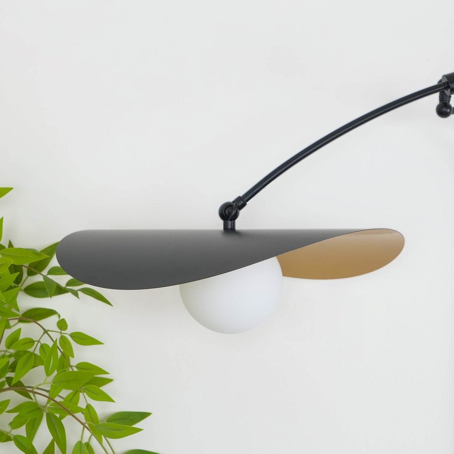 Myrna Wall Light - Blowlighting