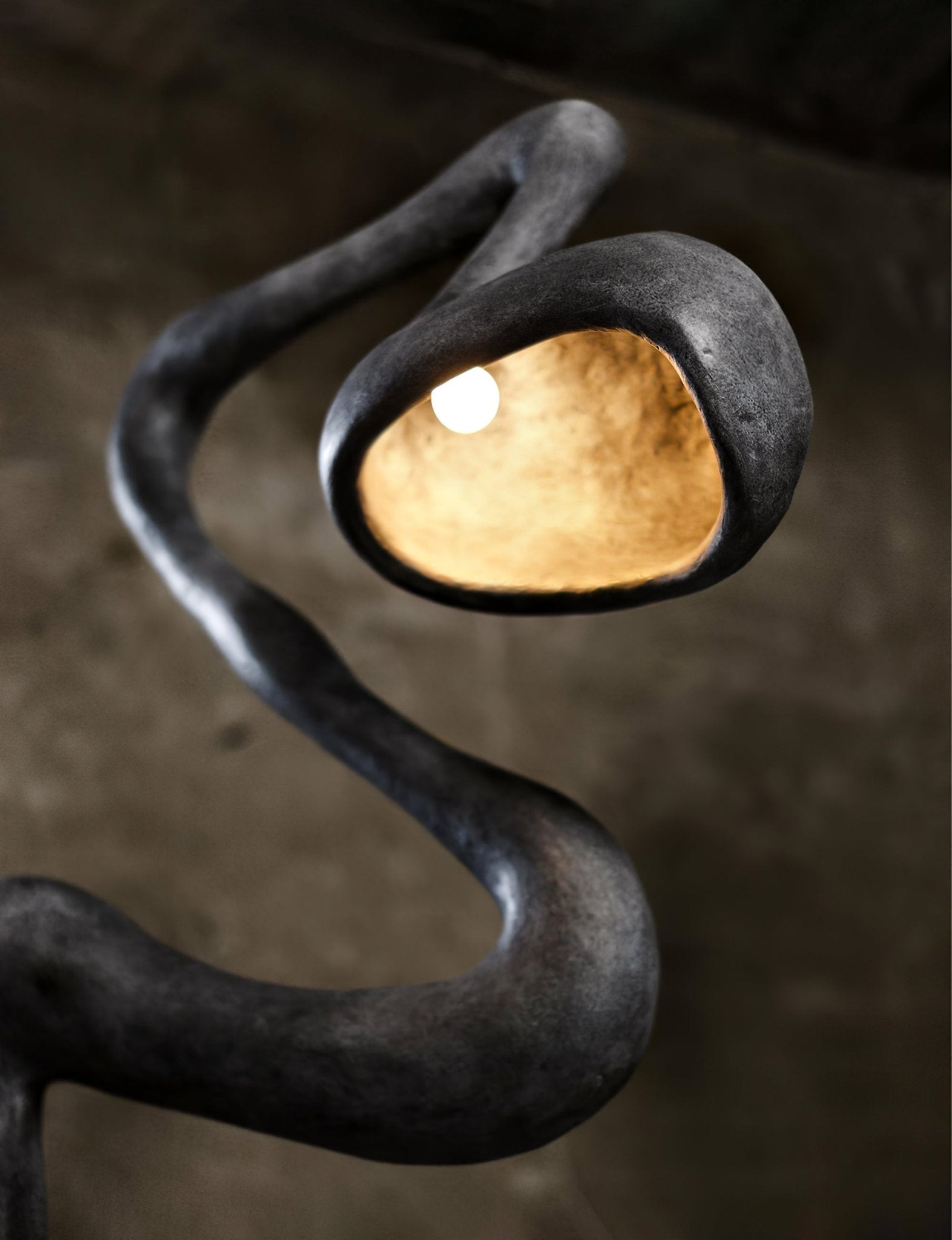 Olcarus Organic Ceramic Floor Lamp - Blowlighting