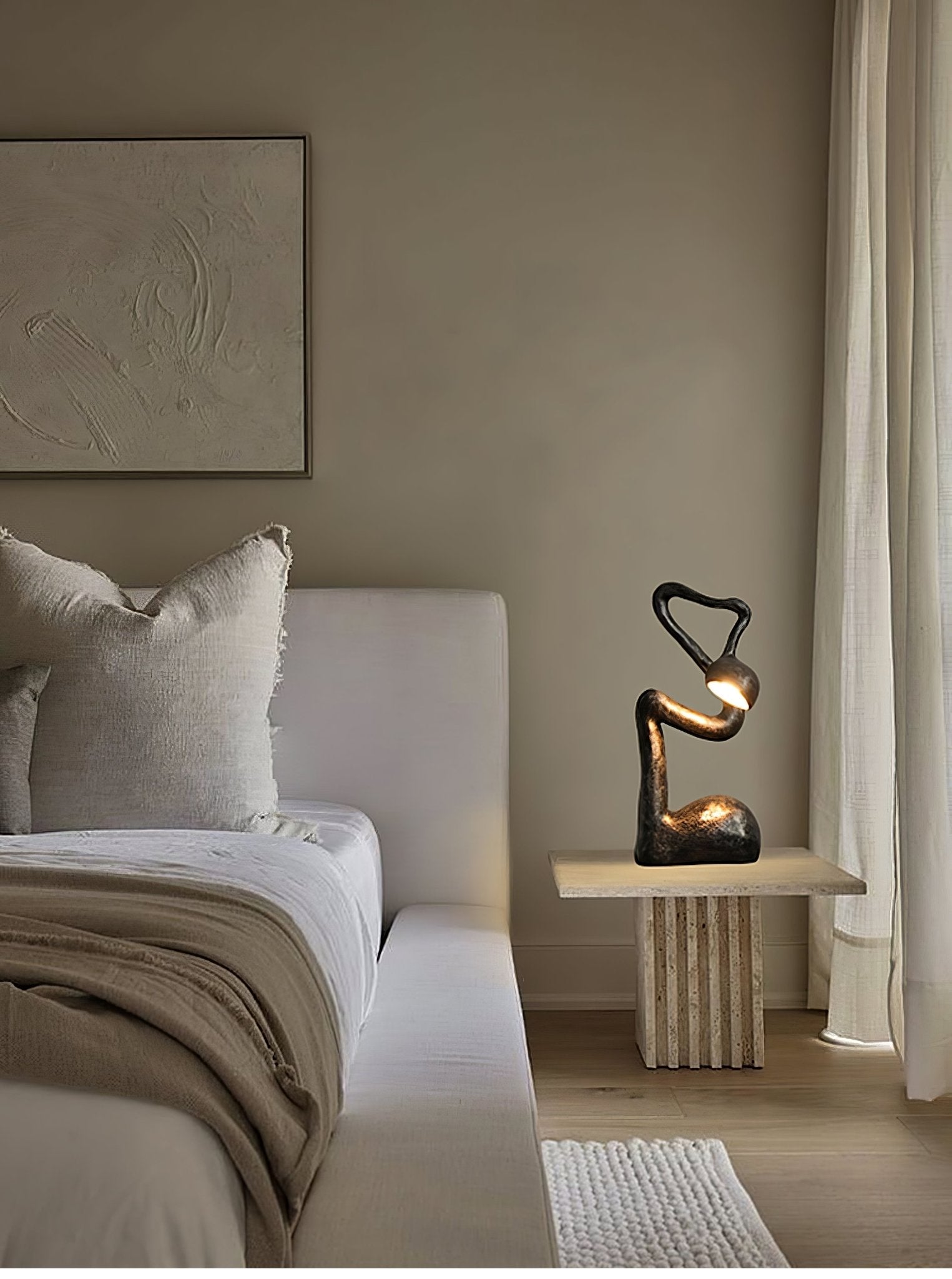 Myrrh Sculpture Table Lamp - Blowlighting