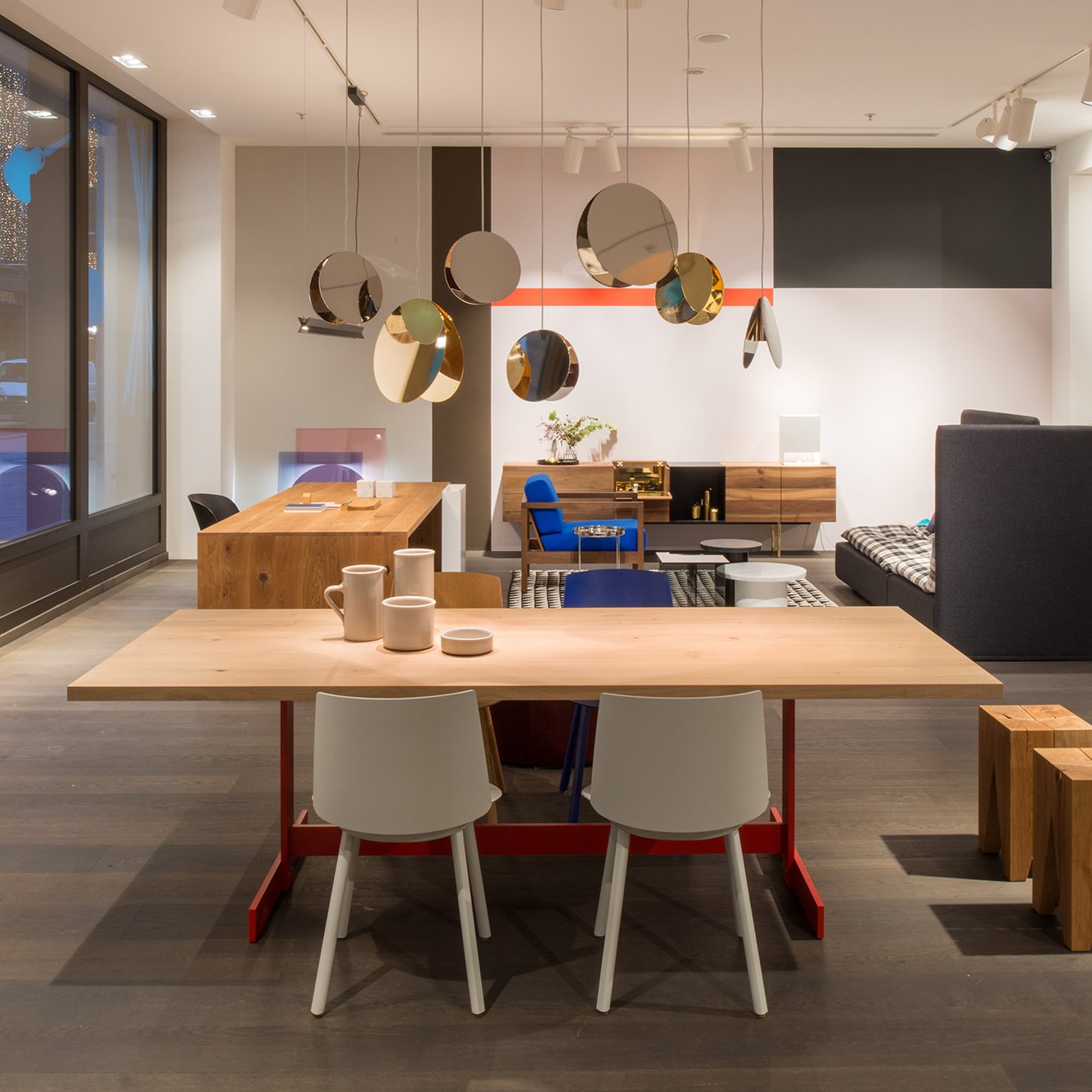 North Pendant Light - Blowlighting