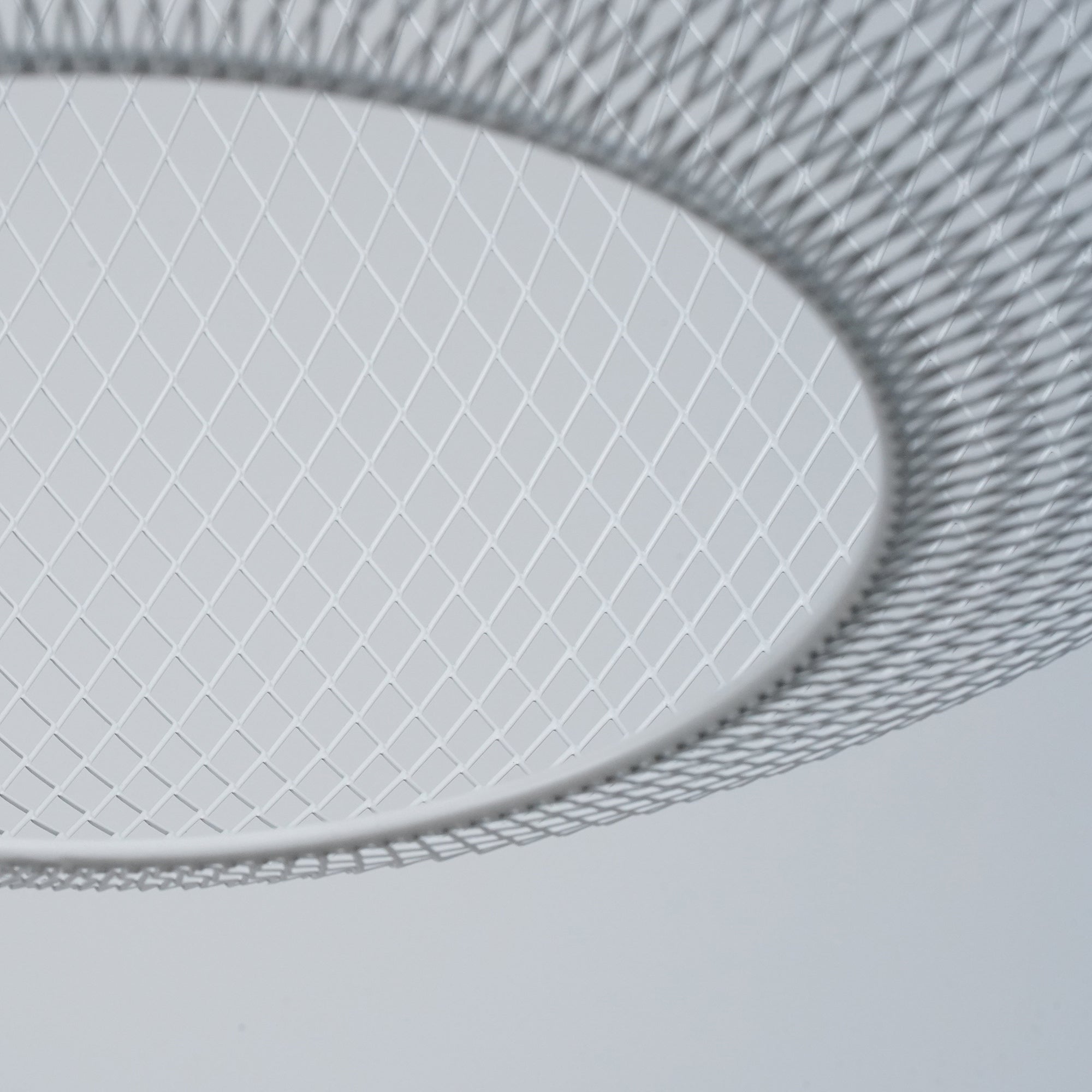 Metallic Meshwork Pendant Lamp - Blowlighting