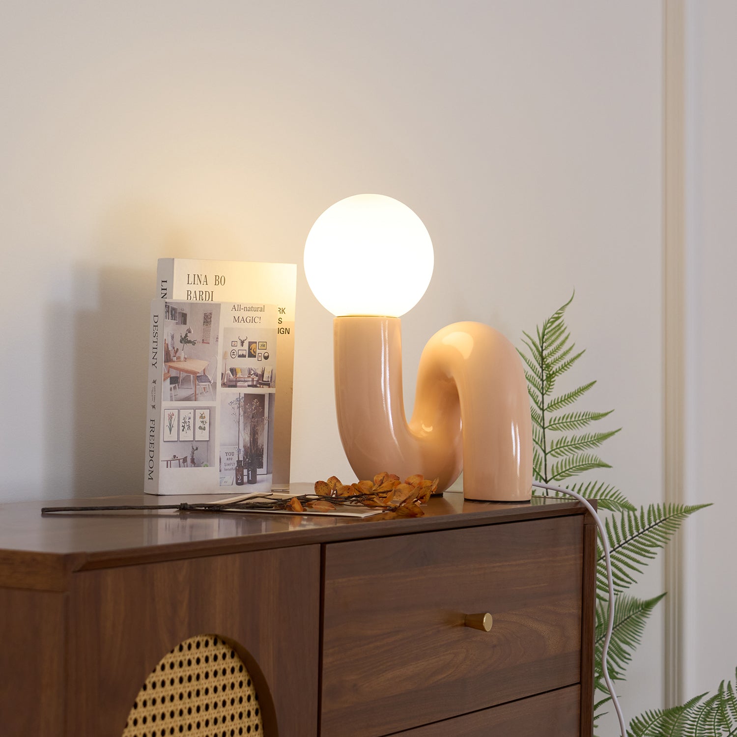 Playful N Shape Table Lamp - Blowlighting