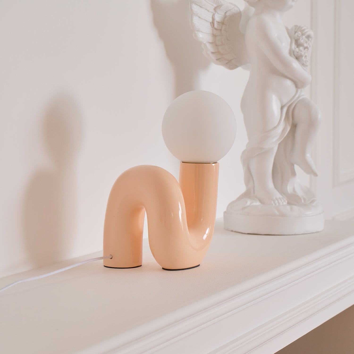 Playful N Shape Table Lamp - Blowlighting