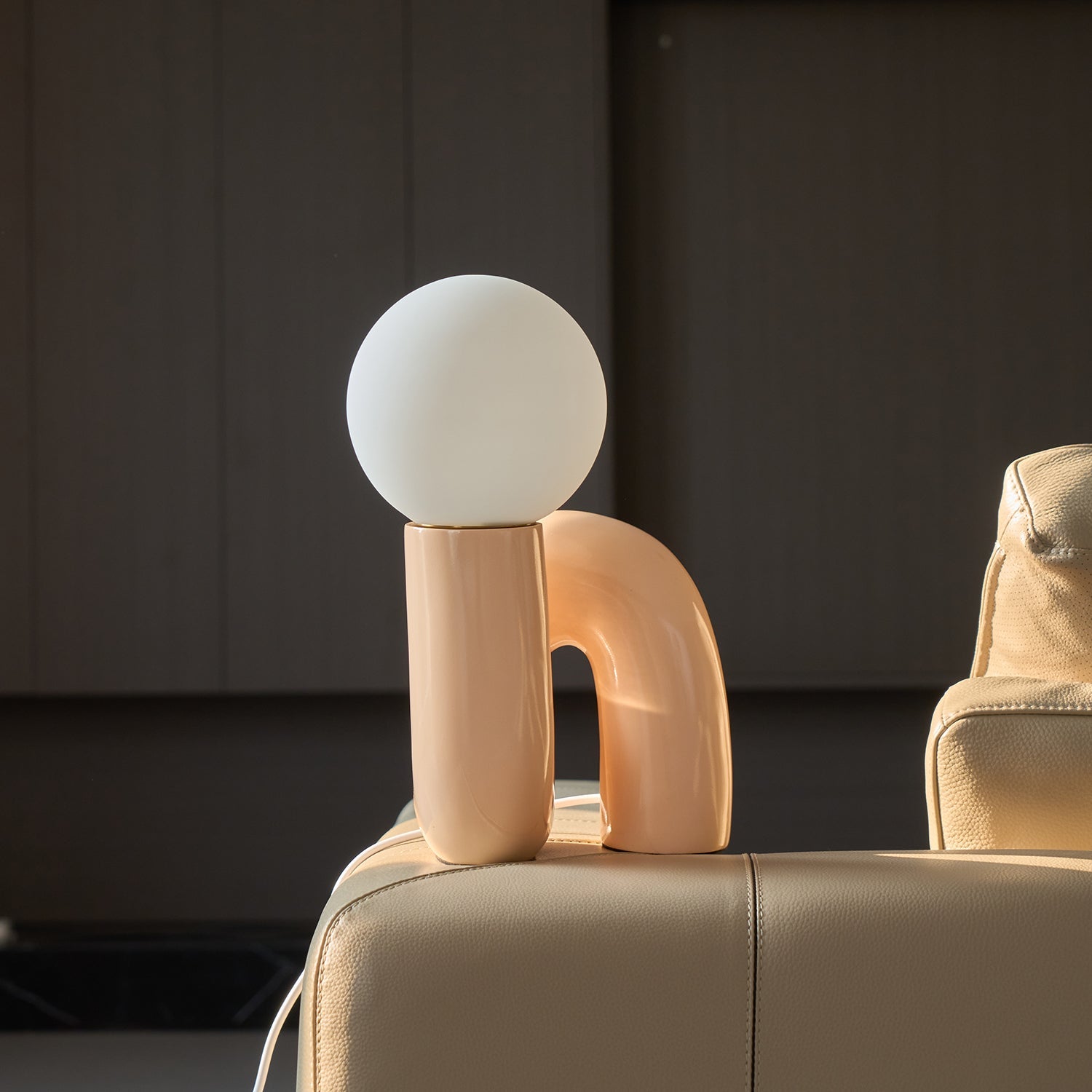 Playful N Shape Table Lamp - Blowlighting