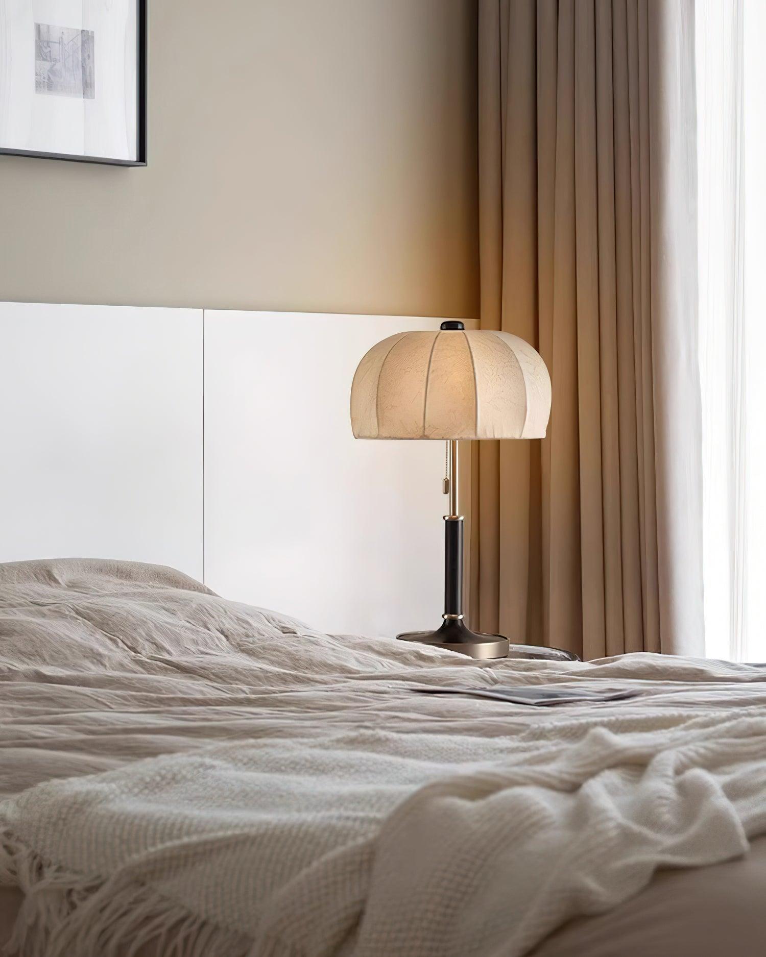 Nanyang Retro Table Lamp - Blowlighting
