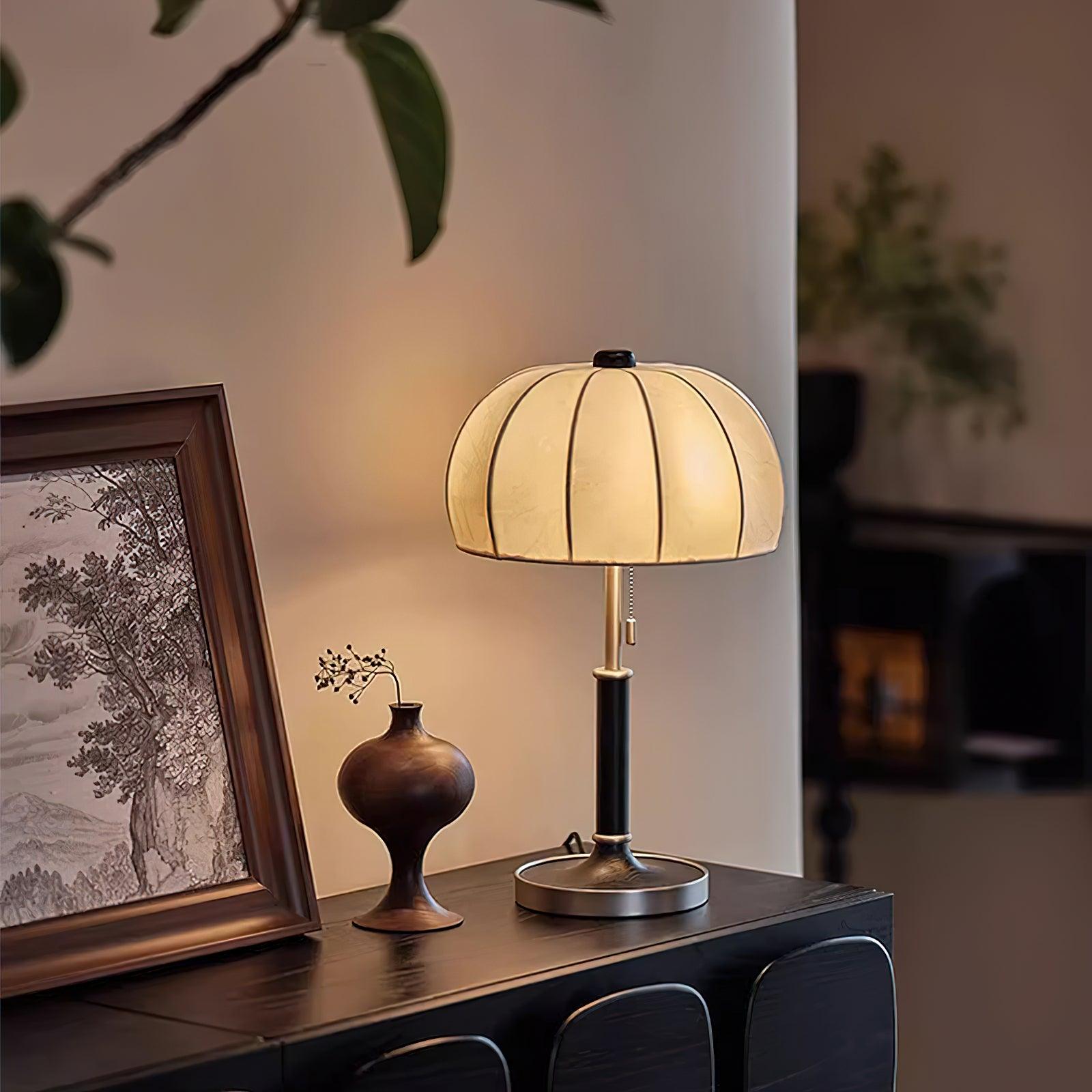 Nanyang Retro Table Lamp - Blowlighting