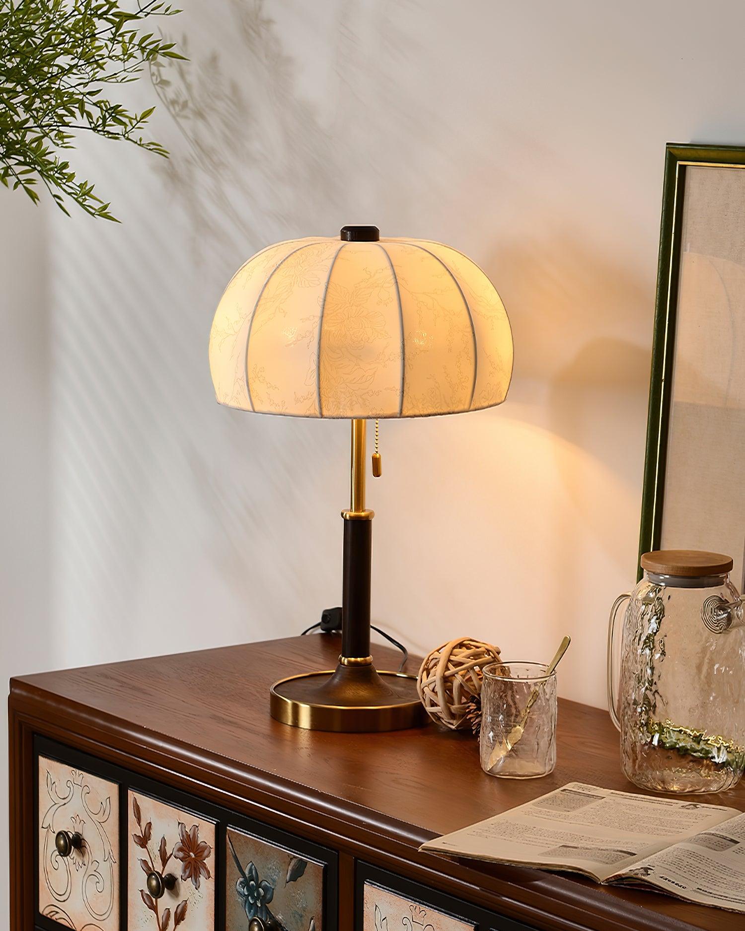 Nanyang Retro Table Lamp - Blowlighting