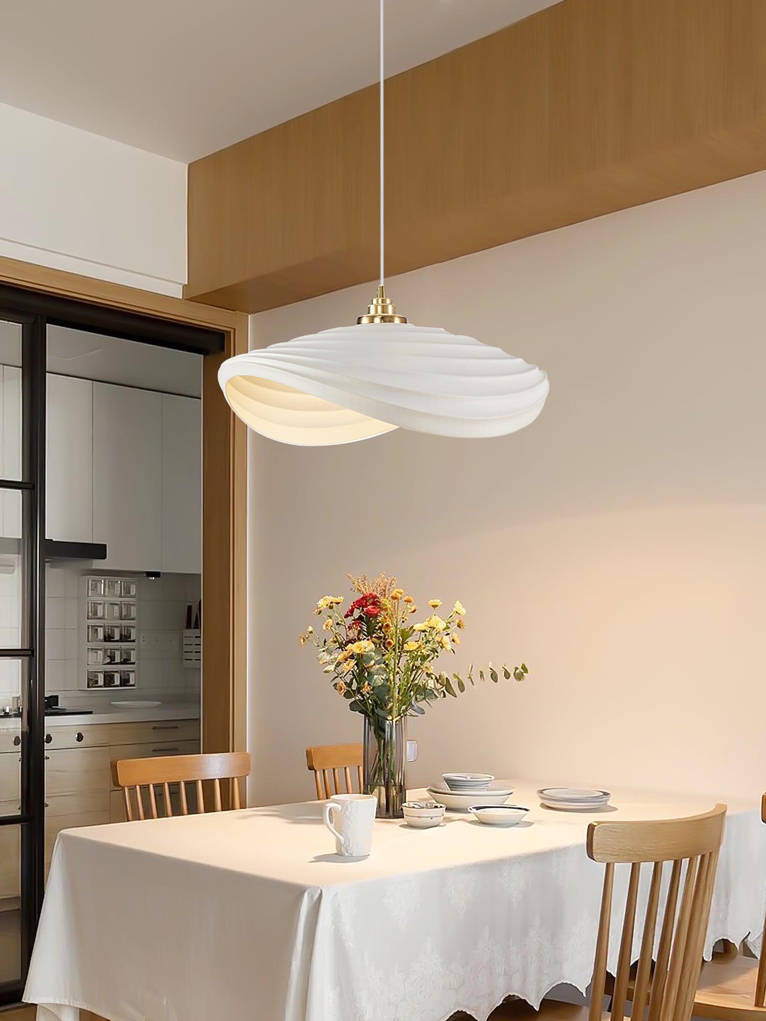 Navicula Pendant Light - Blowlighting